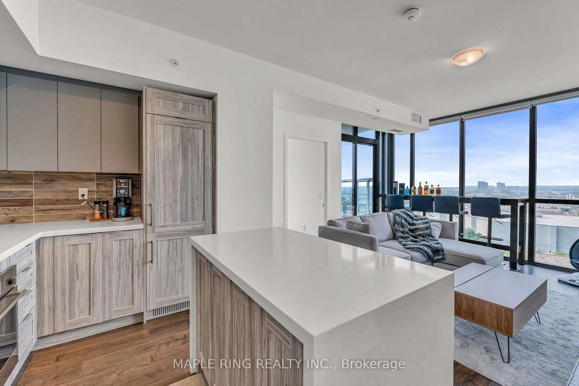 Photo 15 of Unit 1807, 2916 Highway 7 Road, Vaughan, Concord — HOMEH