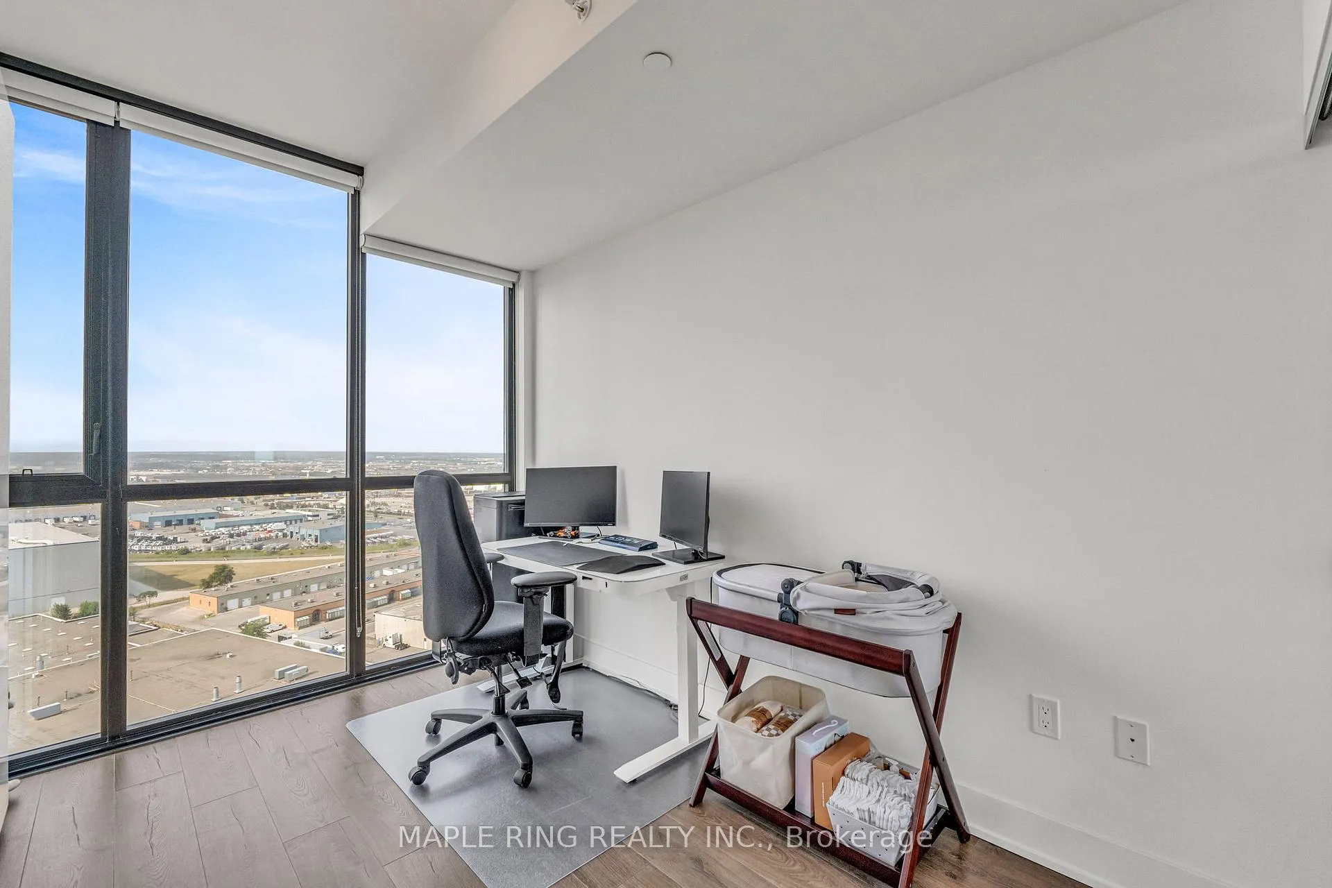 Photo 24 of Unit 1807, 2916 Highway 7 Road, Vaughan, Concord — HOMEH