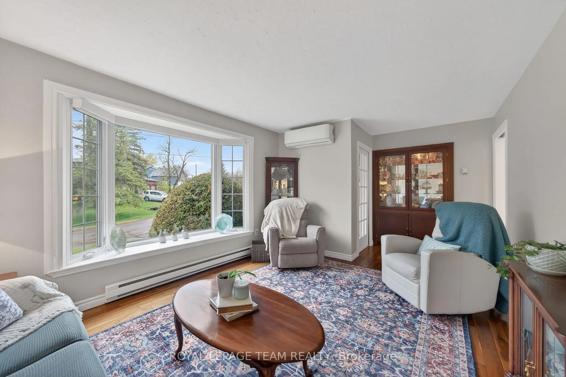 Photo 7 of 1509 Mayrene Crescent, Ottawa, Greely — HOMEH