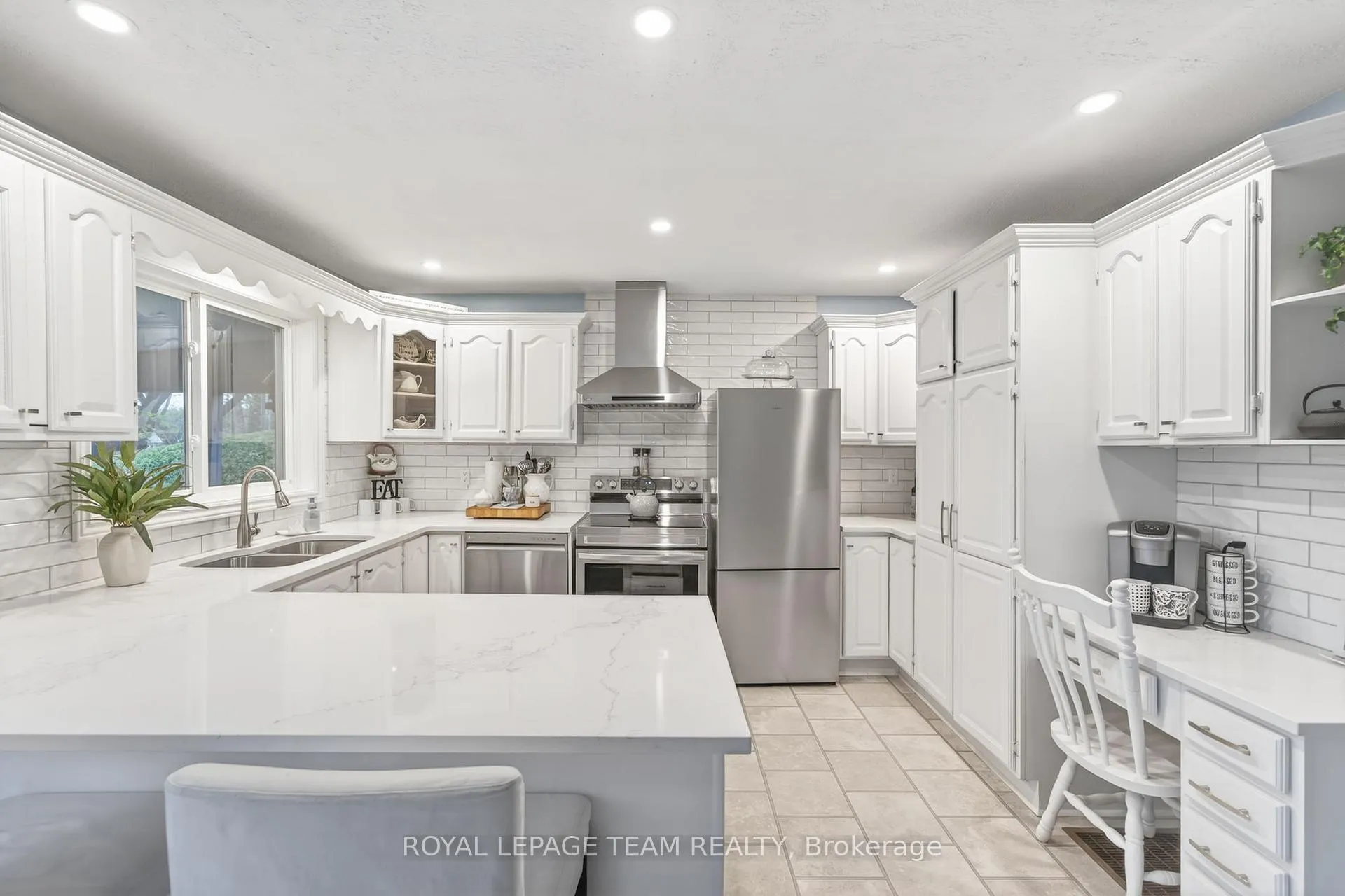 Photo 14 of 1509 Mayrene Crescent, Ottawa, Greely — HOMEH