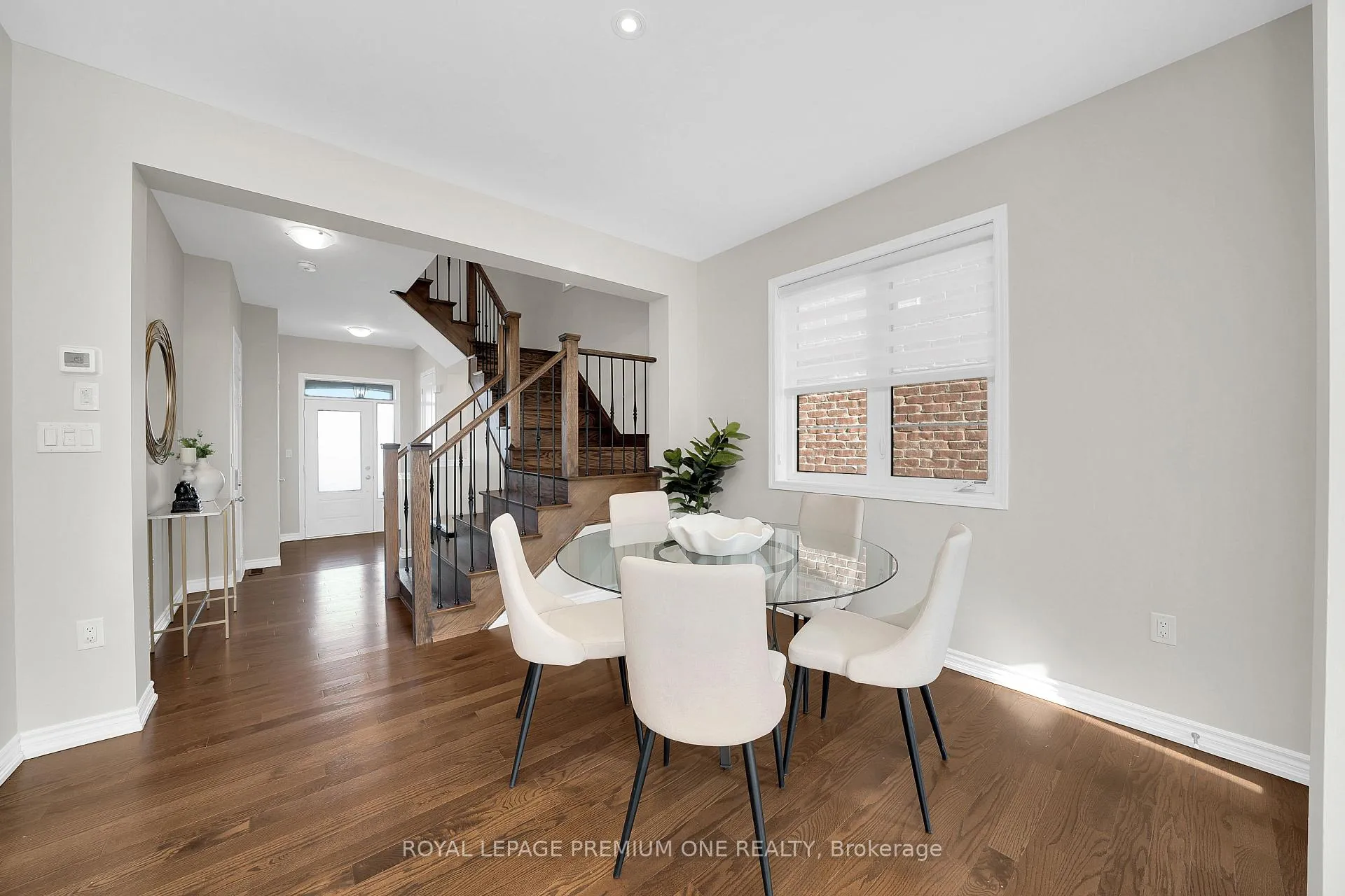 Photo 7 of 53 McMichael Avenue, Vaughan, Kleinburg — HOMEH