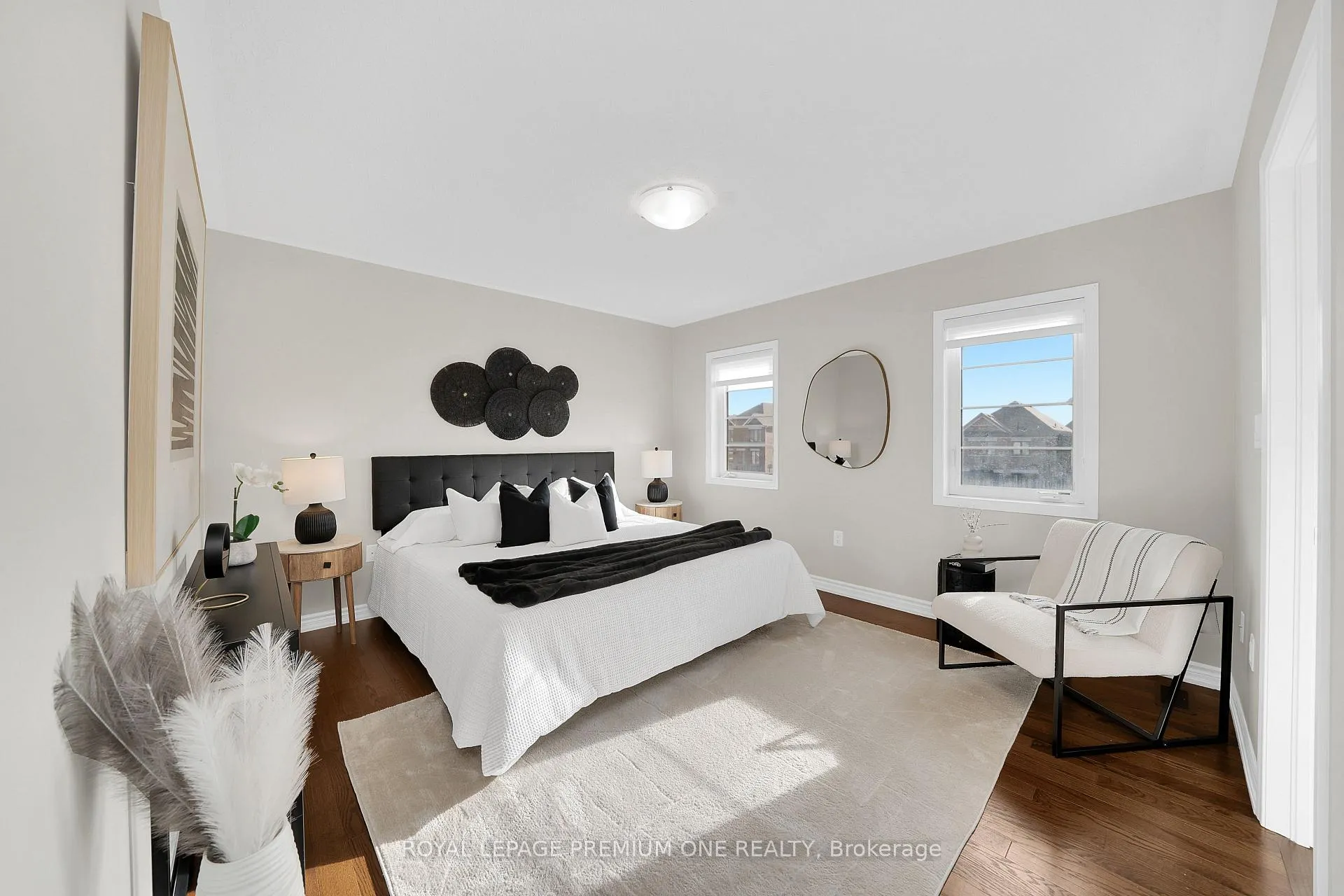 Photo 10 of 53 McMichael Avenue, Vaughan, Kleinburg — HOMEH