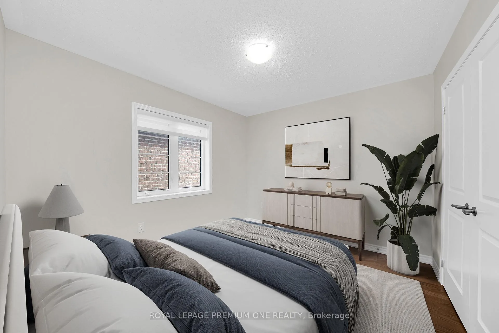 Photo 12 of 53 McMichael Avenue, Vaughan, Kleinburg — HOMEH