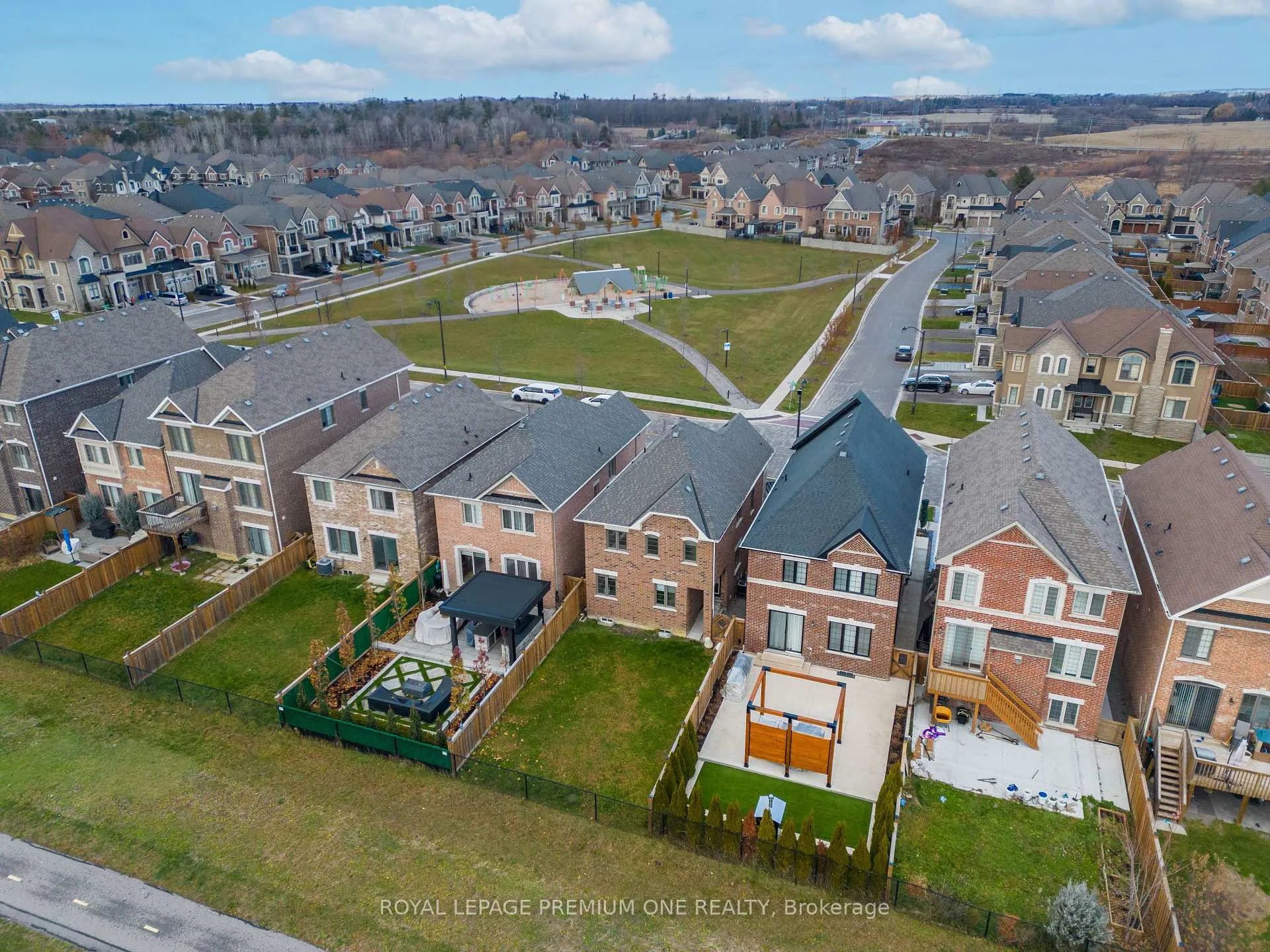 Photo 19 of 53 McMichael Avenue, Vaughan, Kleinburg — HOMEH