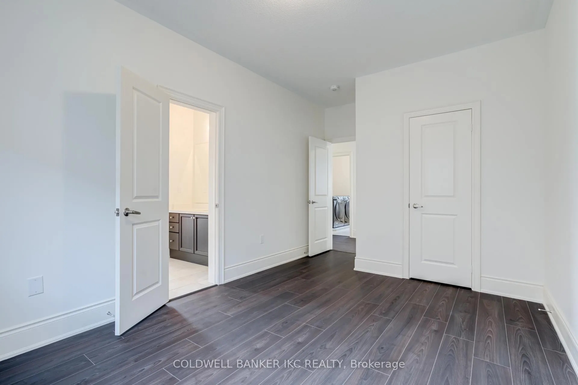 Photo 25 of 195 Great Falls Boulevard, Hamilton, Waterdown — HOMEH