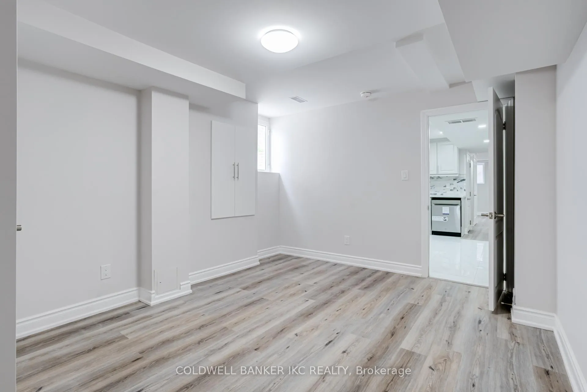 Photo 34 of 195 Great Falls Boulevard, Hamilton, Waterdown — HOMEH