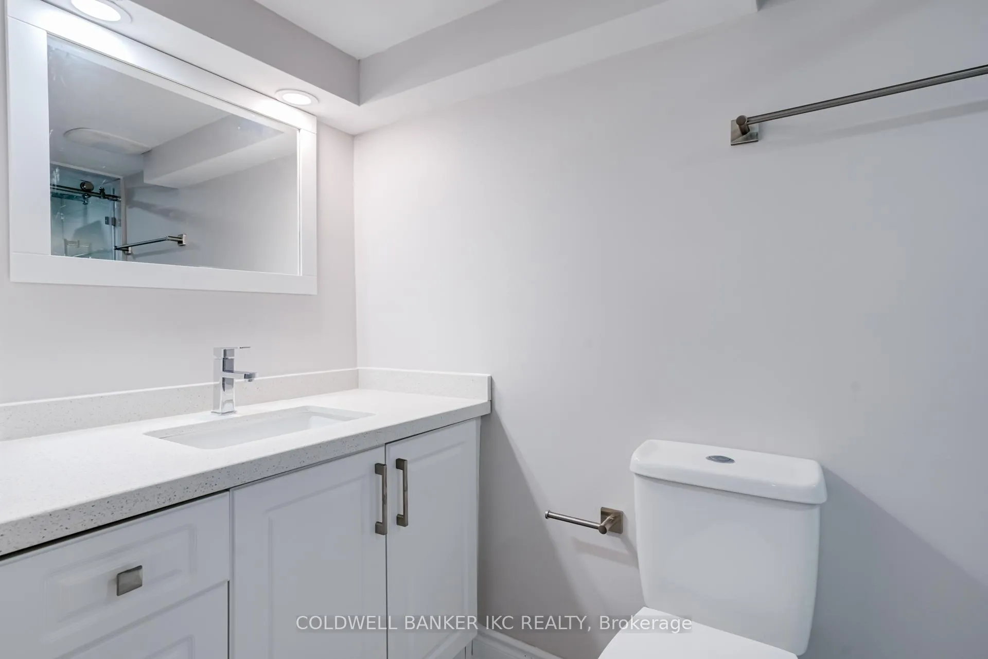 Photo 36 of 195 Great Falls Boulevard, Hamilton, Waterdown — HOMEH
