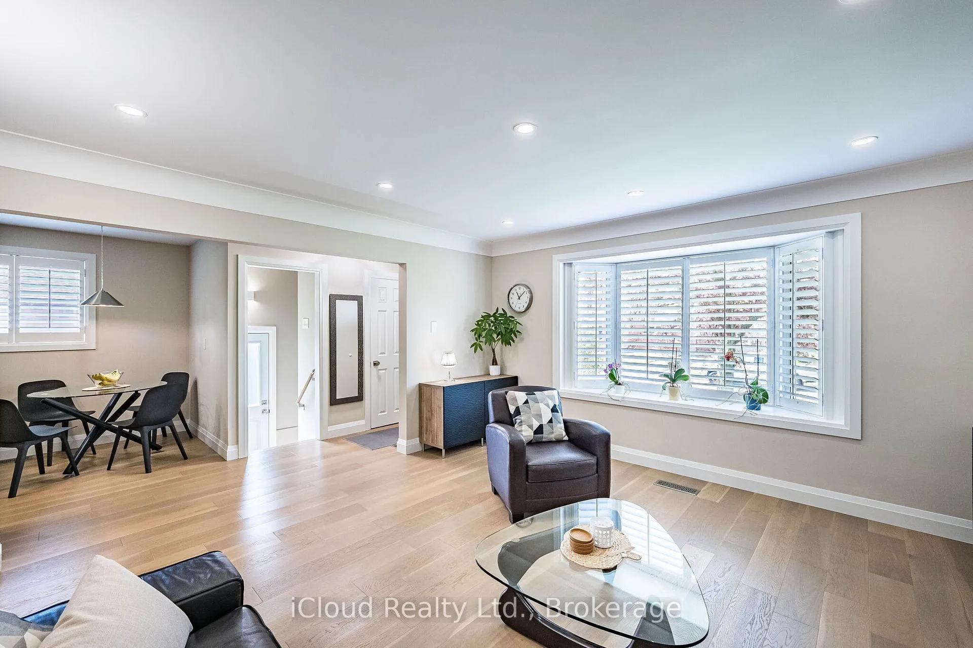 Photo 7 of 1195 Stanley Drive, Burlington, Mountainside — HOMEH