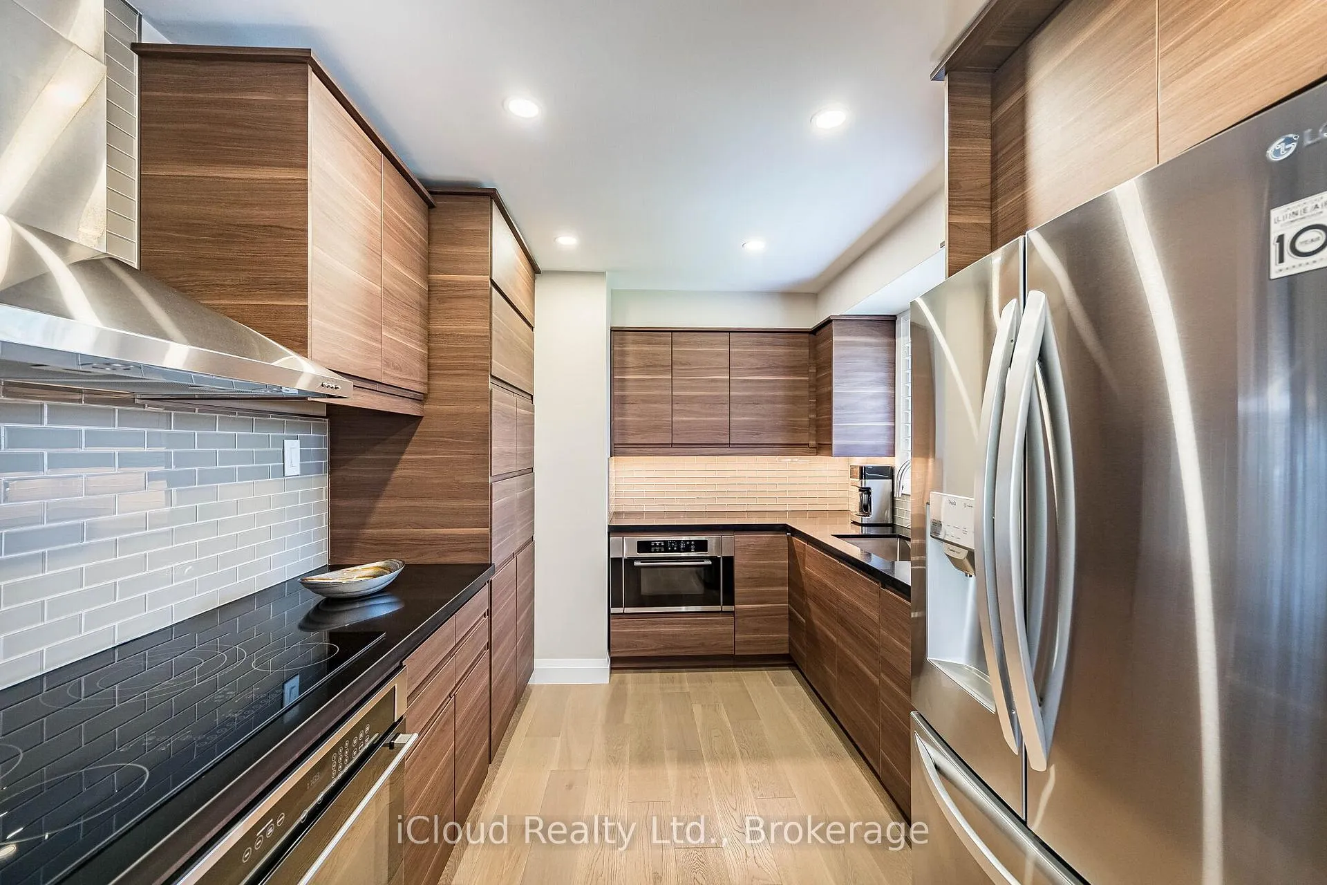 Photo 10 of 1195 Stanley Drive, Burlington, Mountainside — HOMEH