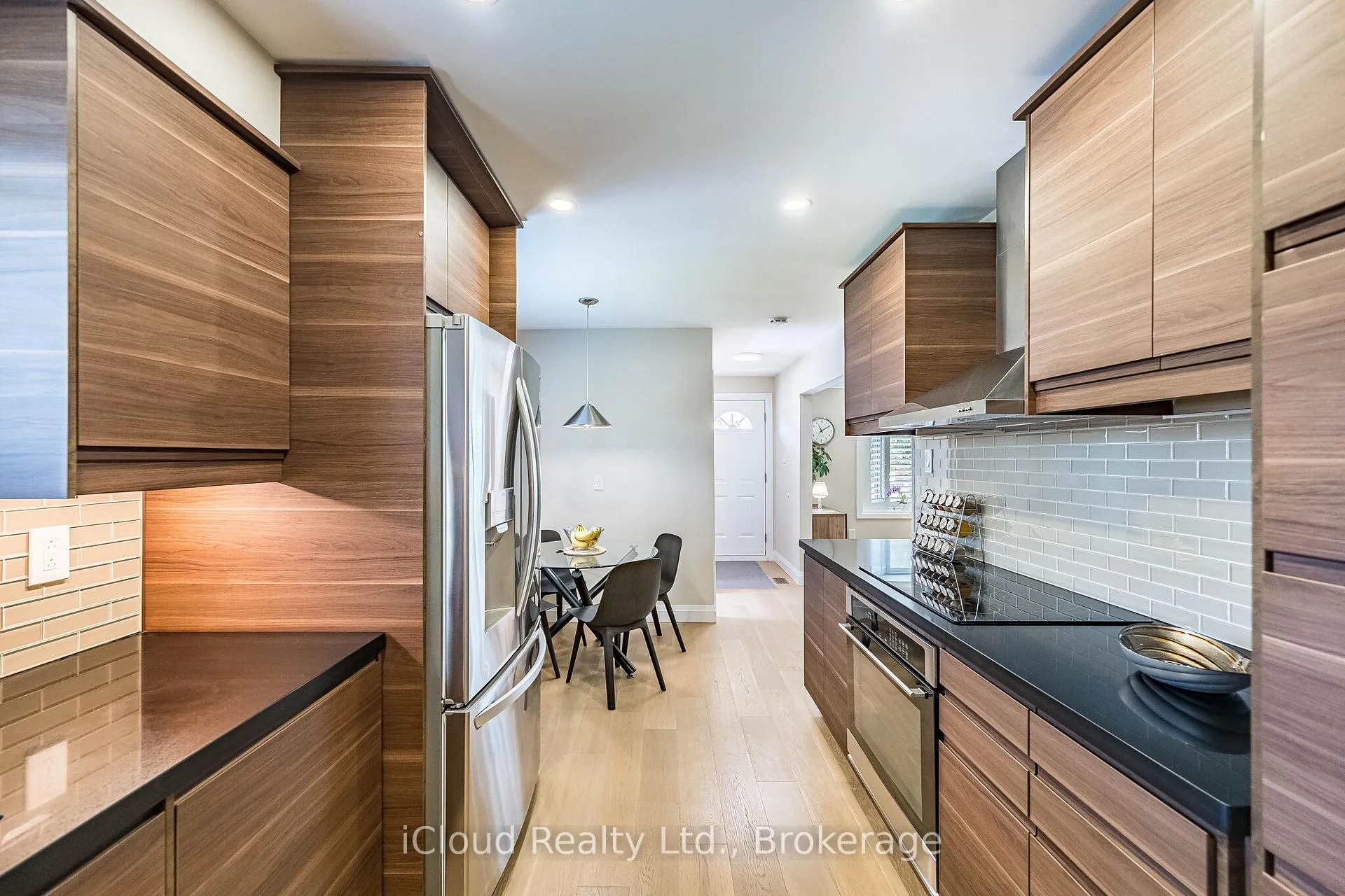 Photo 13 of 1195 Stanley Drive, Burlington, Mountainside — HOMEH