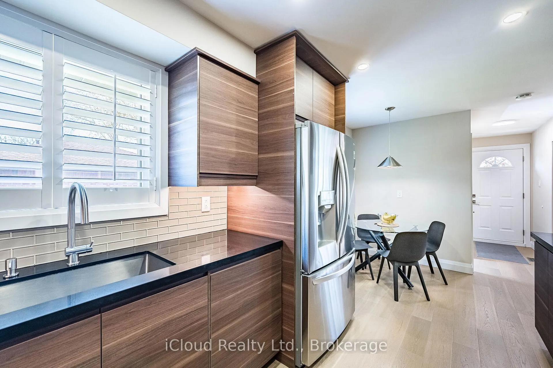 Photo 14 of 1195 Stanley Drive, Burlington, Mountainside — HOMEH