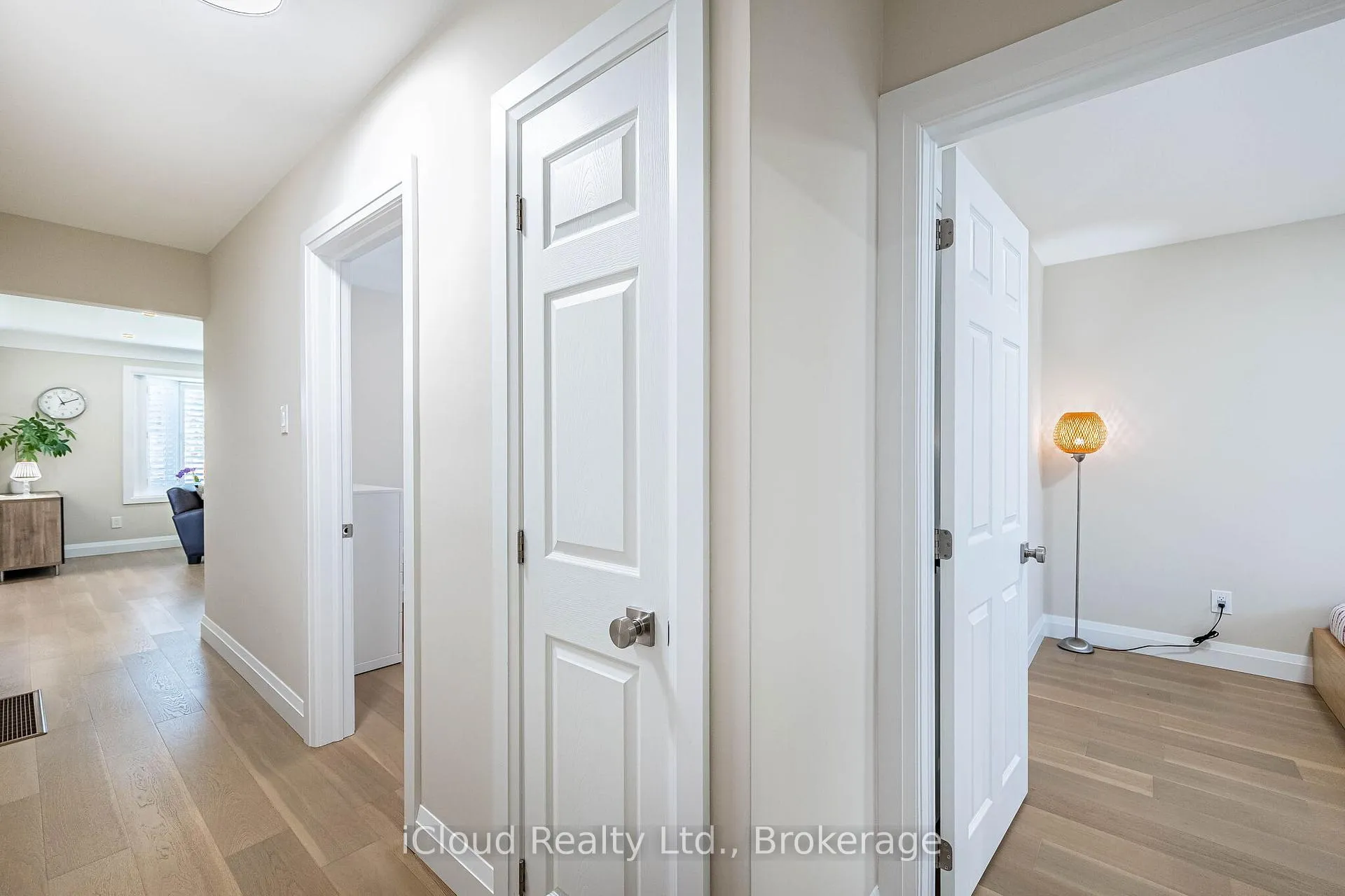 Photo 17 of 1195 Stanley Drive, Burlington, Mountainside — HOMEH