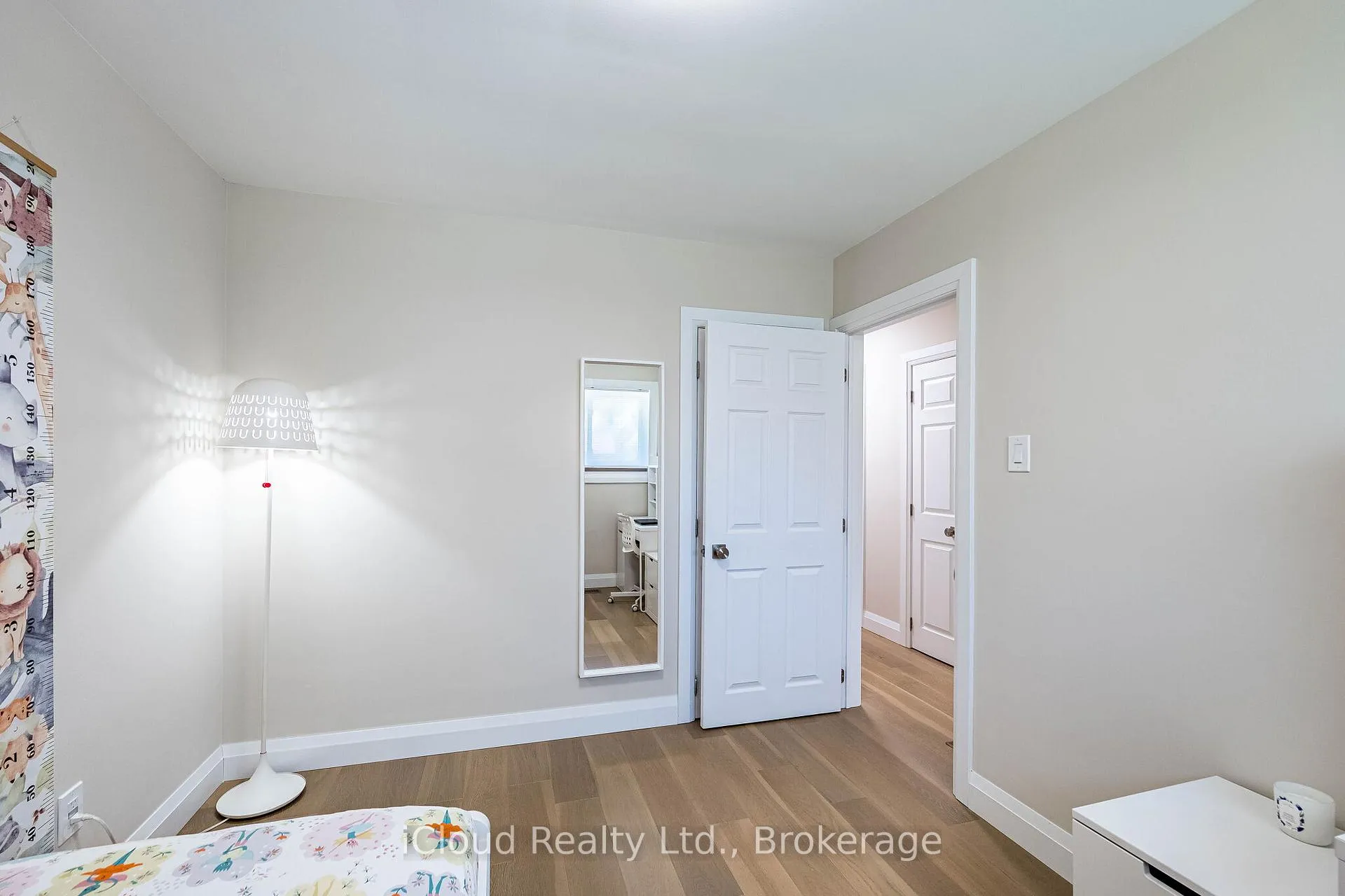 Photo 21 of 1195 Stanley Drive, Burlington, Mountainside — HOMEH