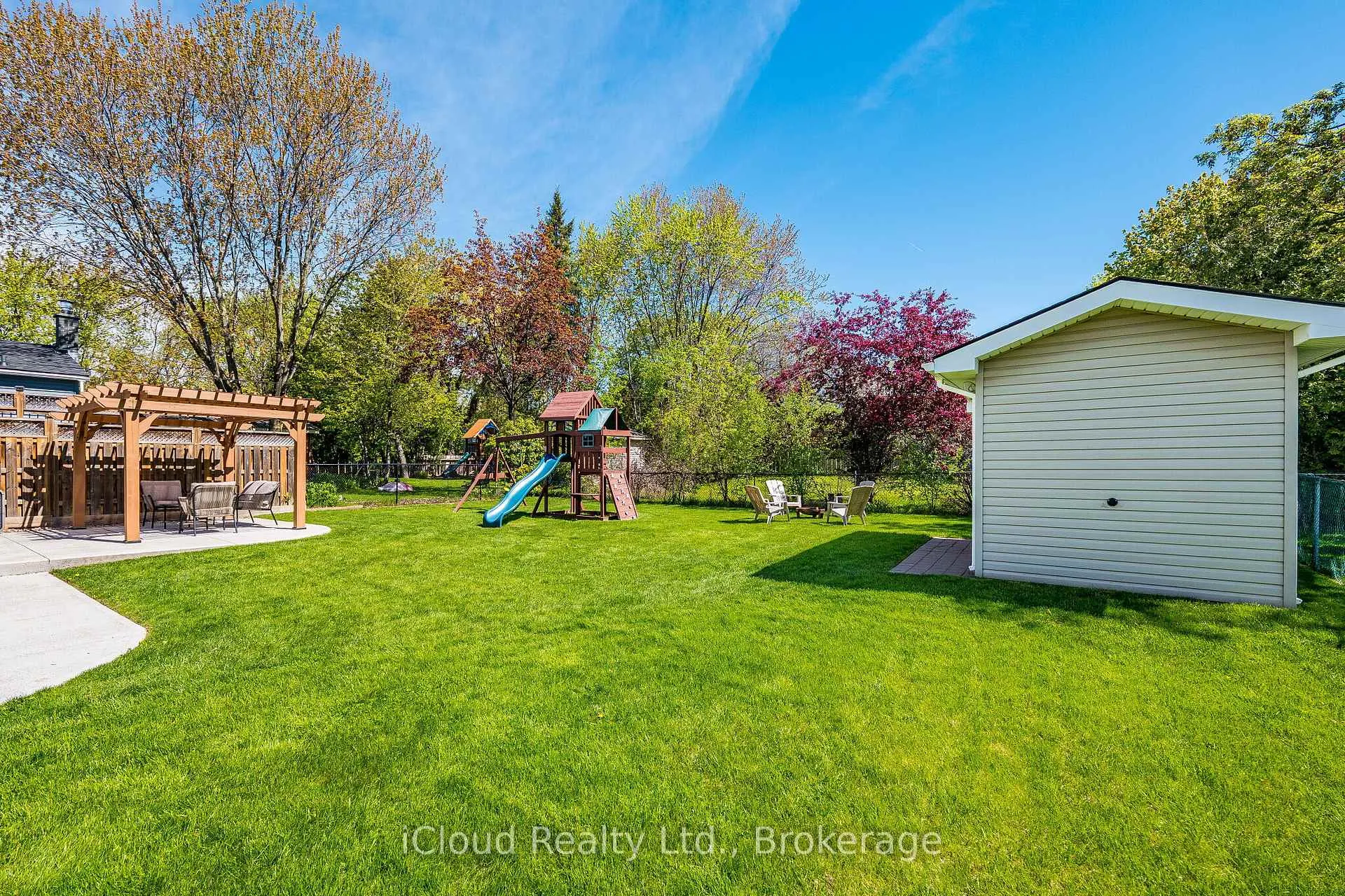 Photo 41 of 1195 Stanley Drive, Burlington, Mountainside — HOMEH
