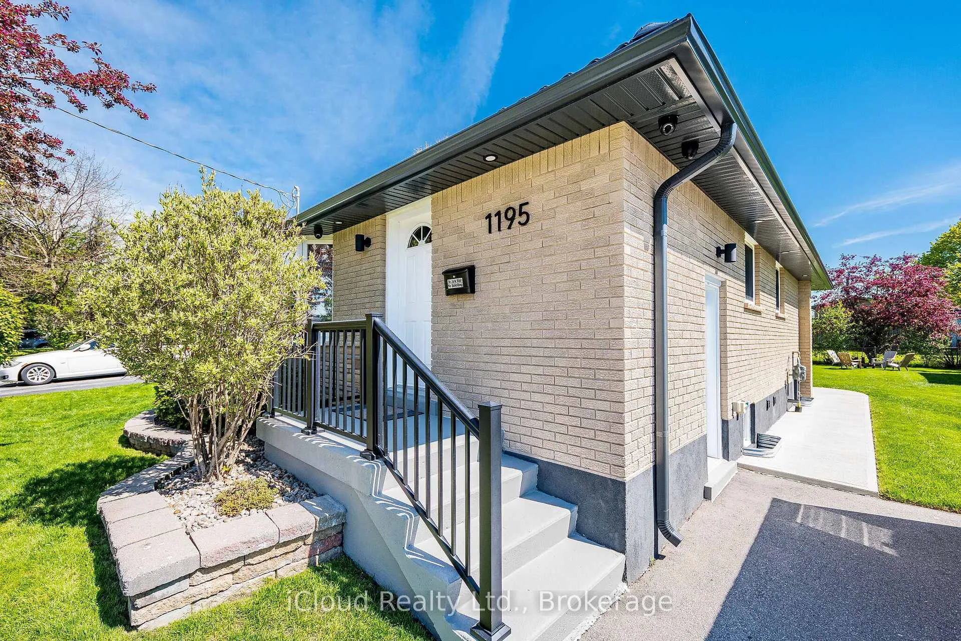 Photo 46 of 1195 Stanley Drive, Burlington, Mountainside — HOMEH