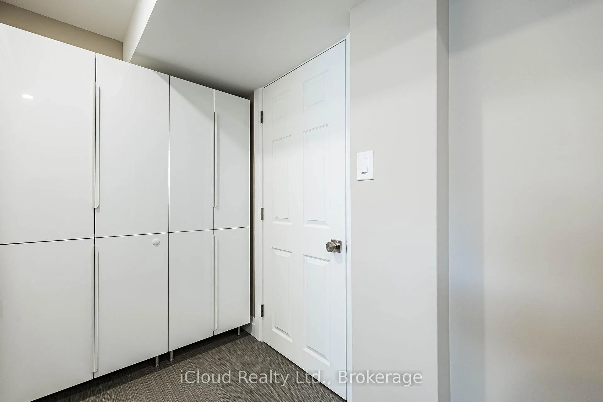 Photo 50 of 1195 Stanley Drive, Burlington, Mountainside — HOMEH