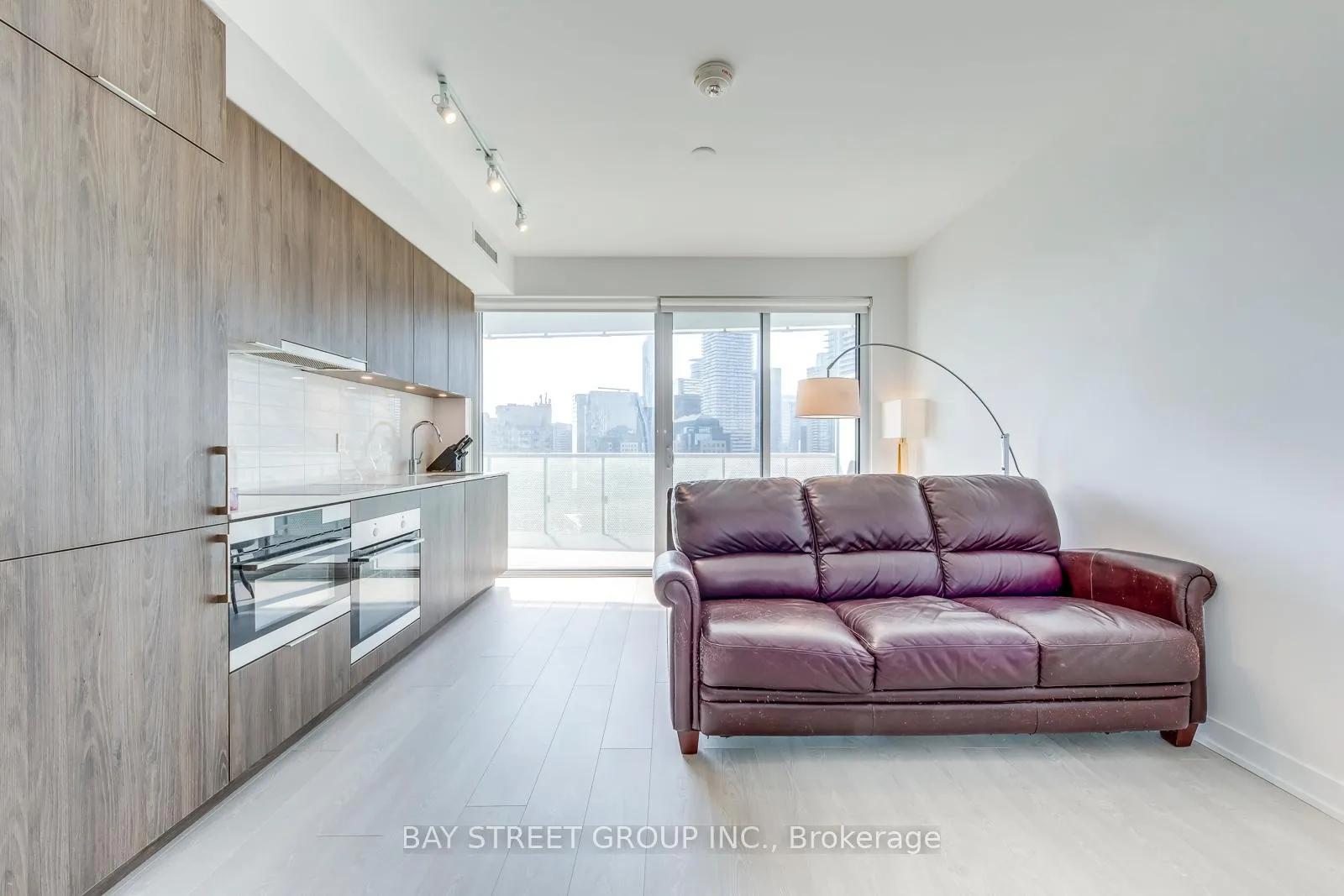 Photo 11 of Unit 2905, 15 Queens Quay E, Toronto, Waterfront Communities — HOMEH