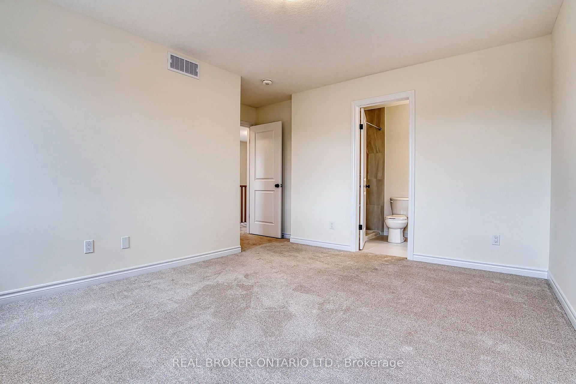 Photo 20 of 30 Ford Drive, Stratford — HOMEH