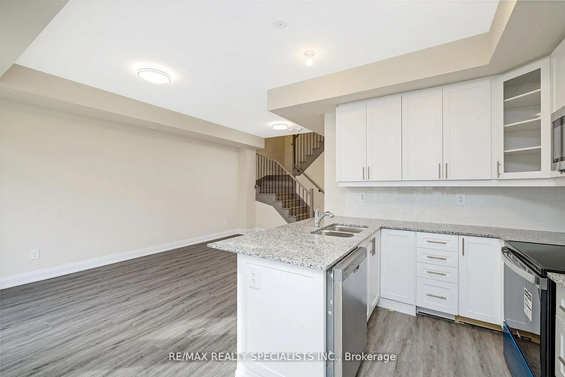 Photo 17 of Unit 108, 1569 Rose Way, Milton, Cobban — HOMEH
