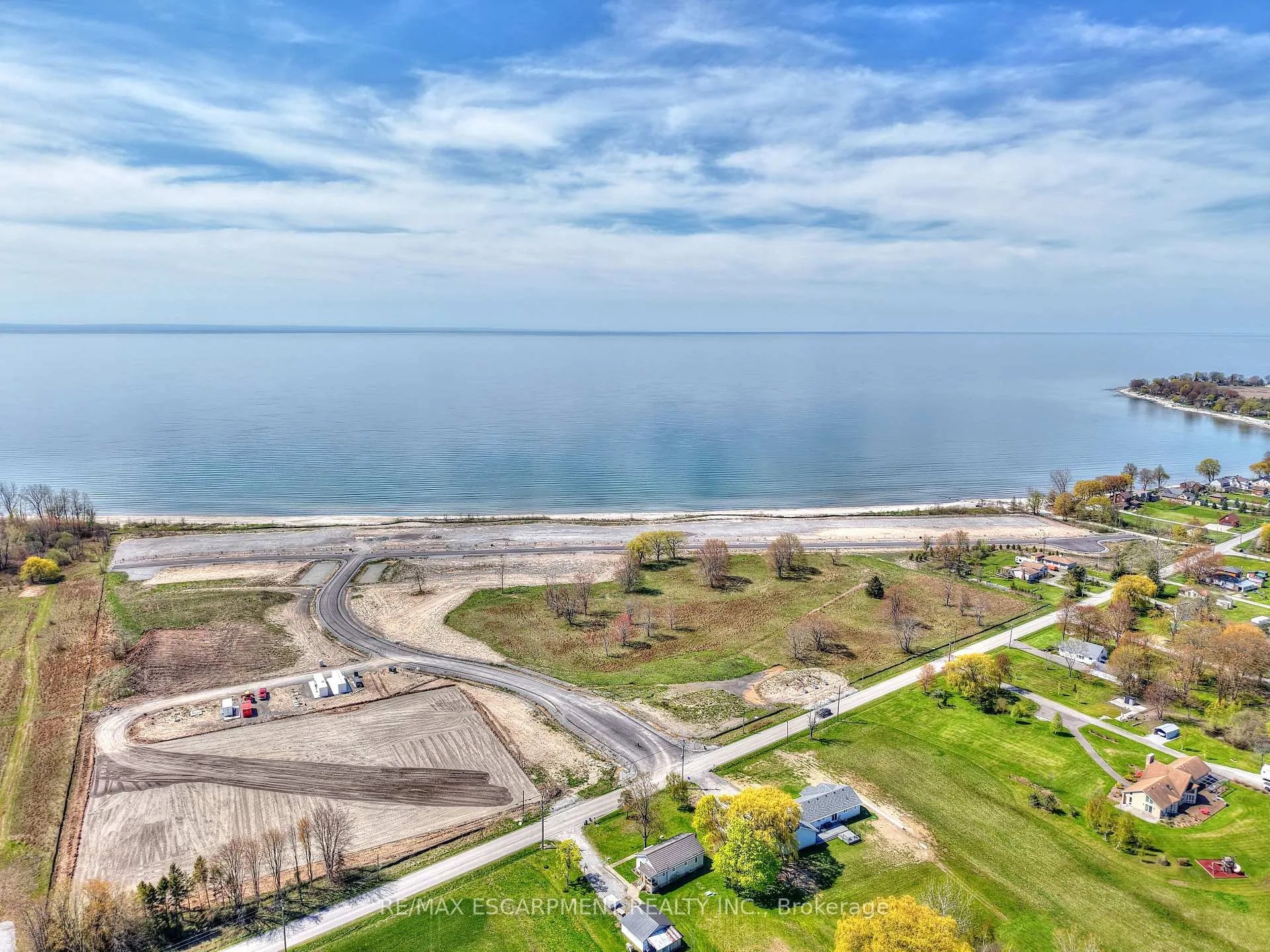 Photo 2 of Unit 26, 11705 Lakeshore Road, Wainfleet, Lakeshore — HOMEH