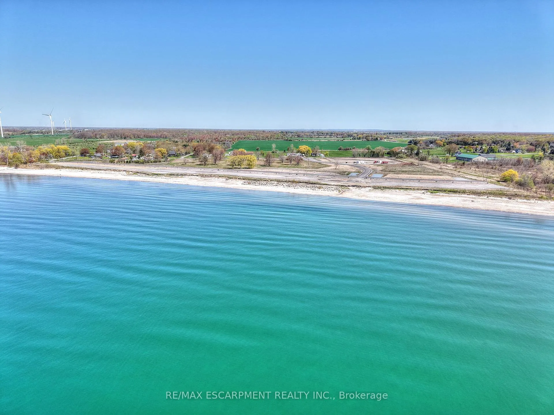 Photo 5 of Unit 26, 11705 Lakeshore Road, Wainfleet, Lakeshore — HOMEH