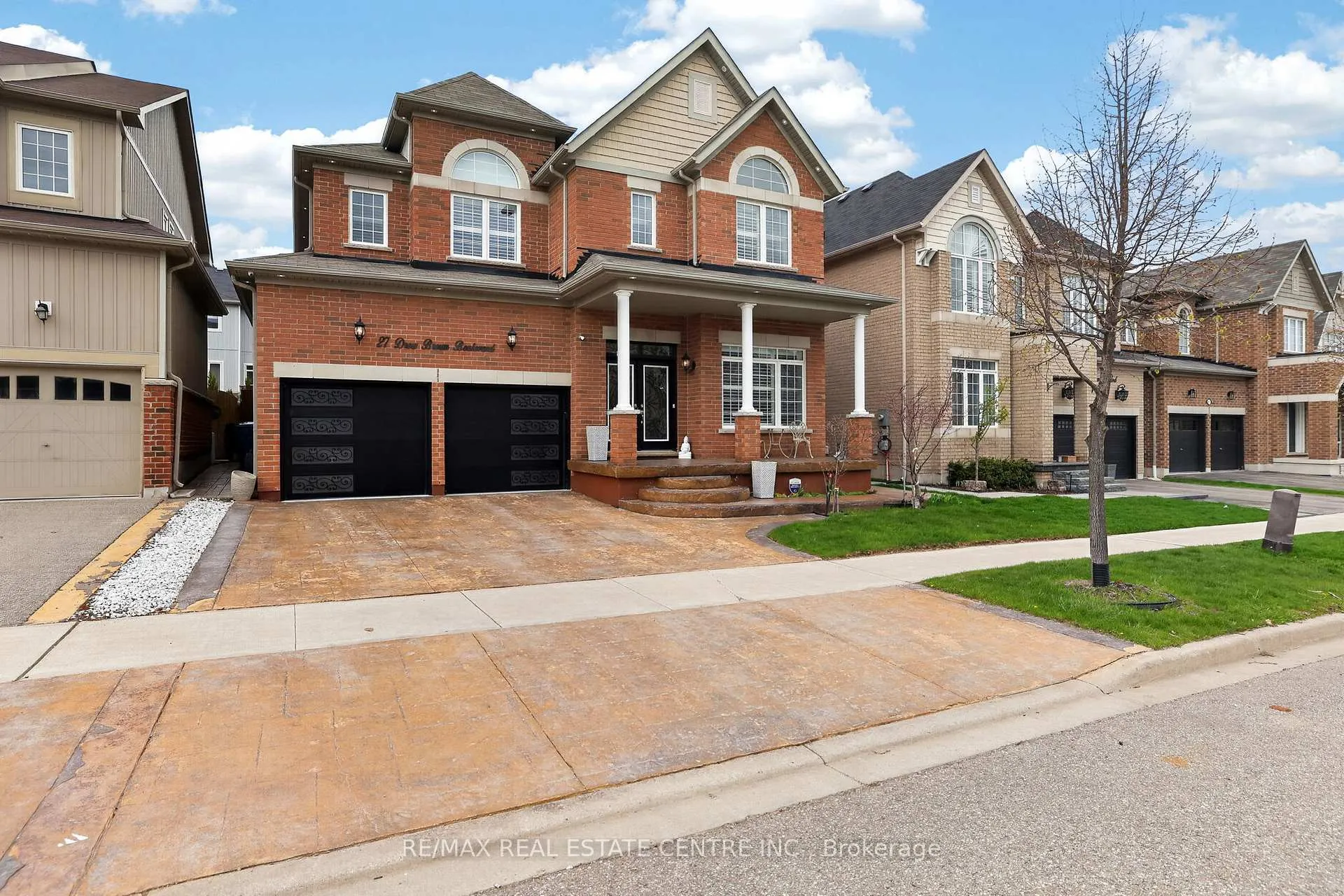 Front of 27 Drew Brown Boulevard