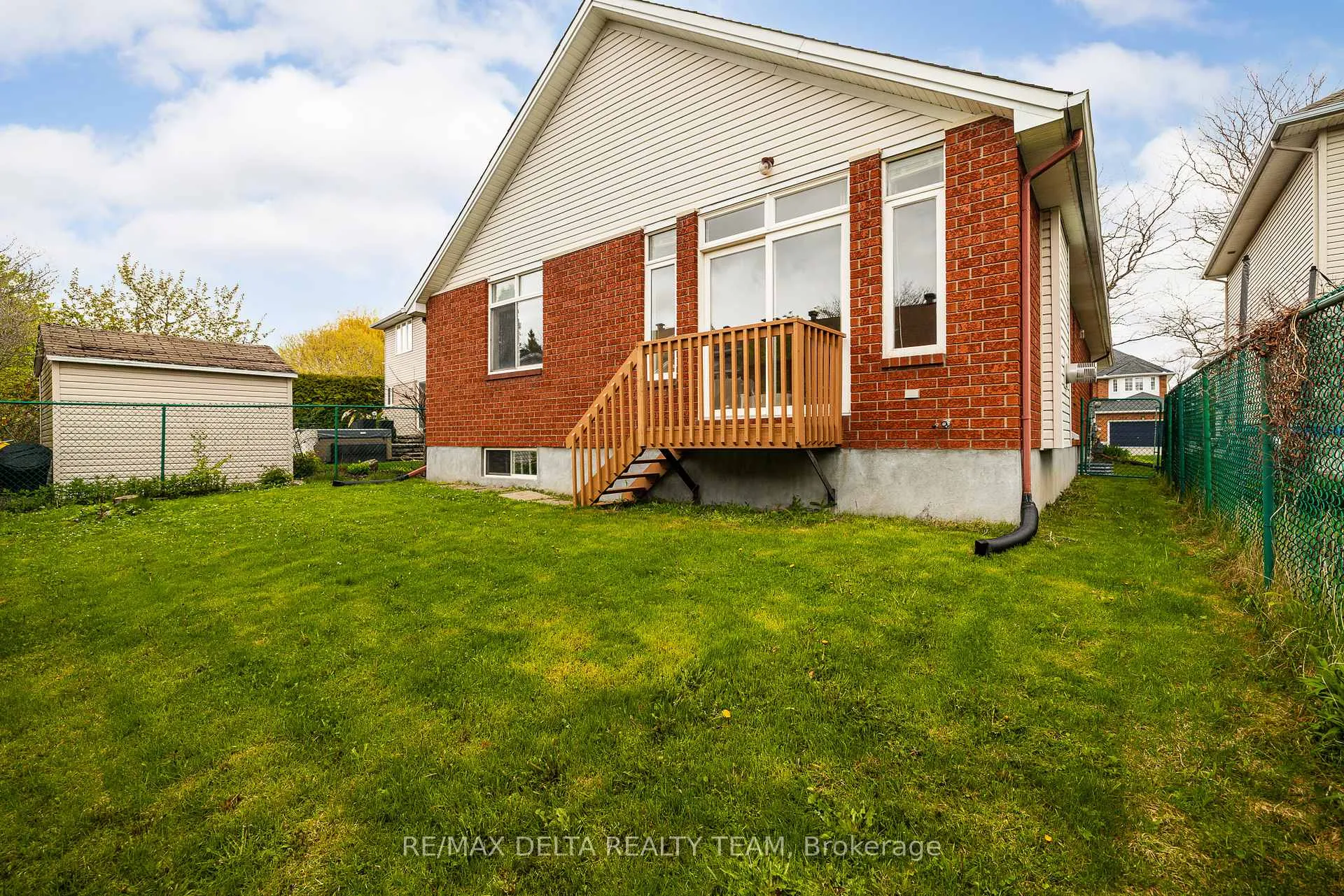 Photo 27 of 859 Giant Cedars Crescent, Ottawa, Riverside South/Gloucester Glen — HOMEH