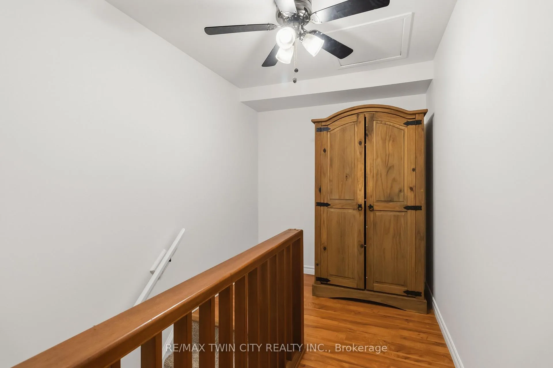 Photo 18 of Unit C, 51 Metcalfe Crescent, Brantford, North Park/Wood St. — HOMEH