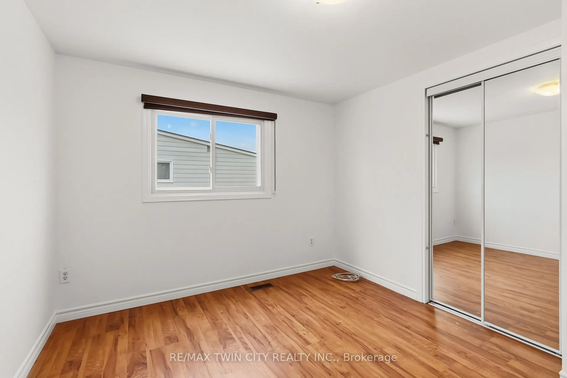 Photo 21 of Unit C, 51 Metcalfe Crescent, Brantford, North Park/Wood St. — HOMEH