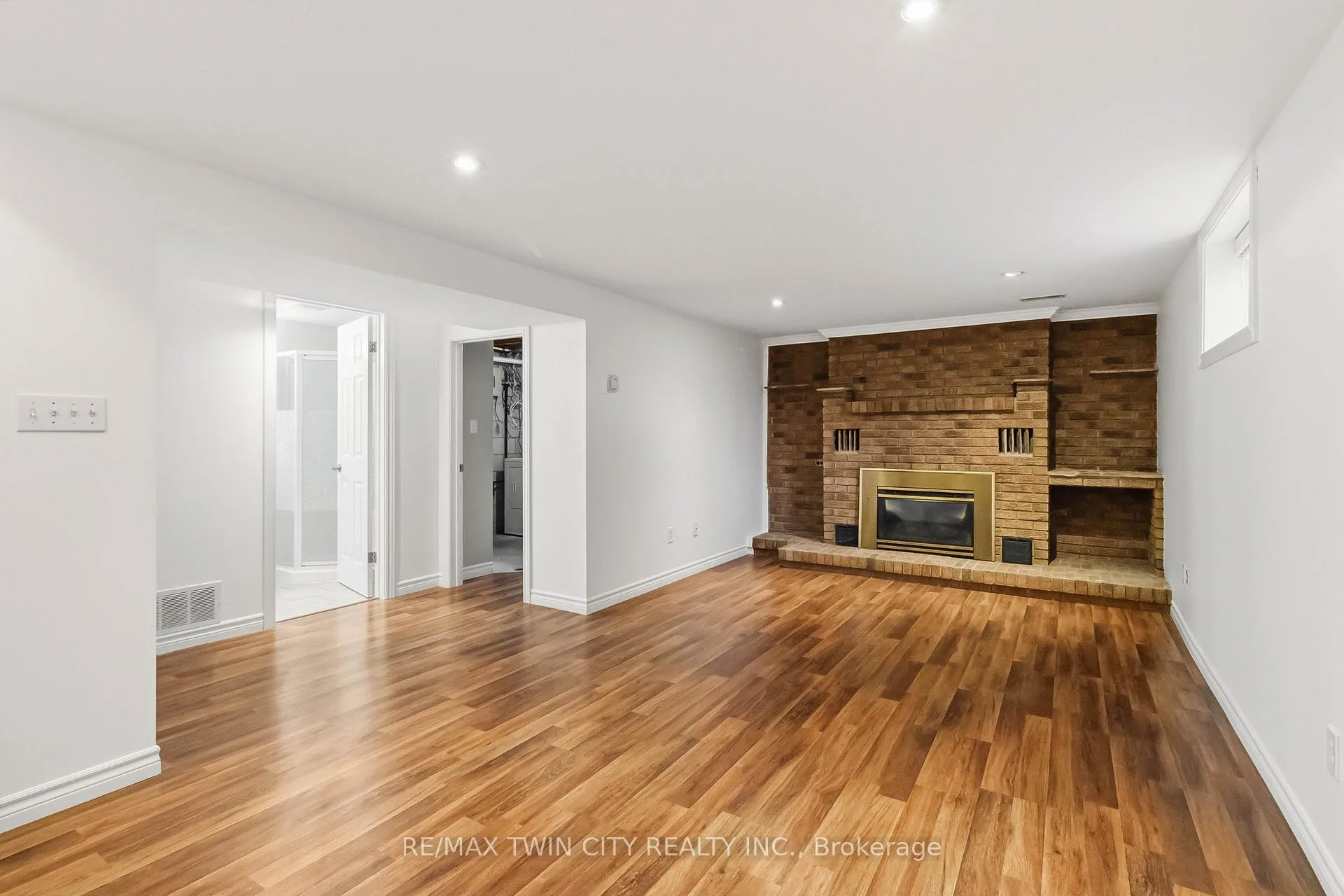 Photo 27 of Unit C, 51 Metcalfe Crescent, Brantford, North Park/Wood St. — HOMEH