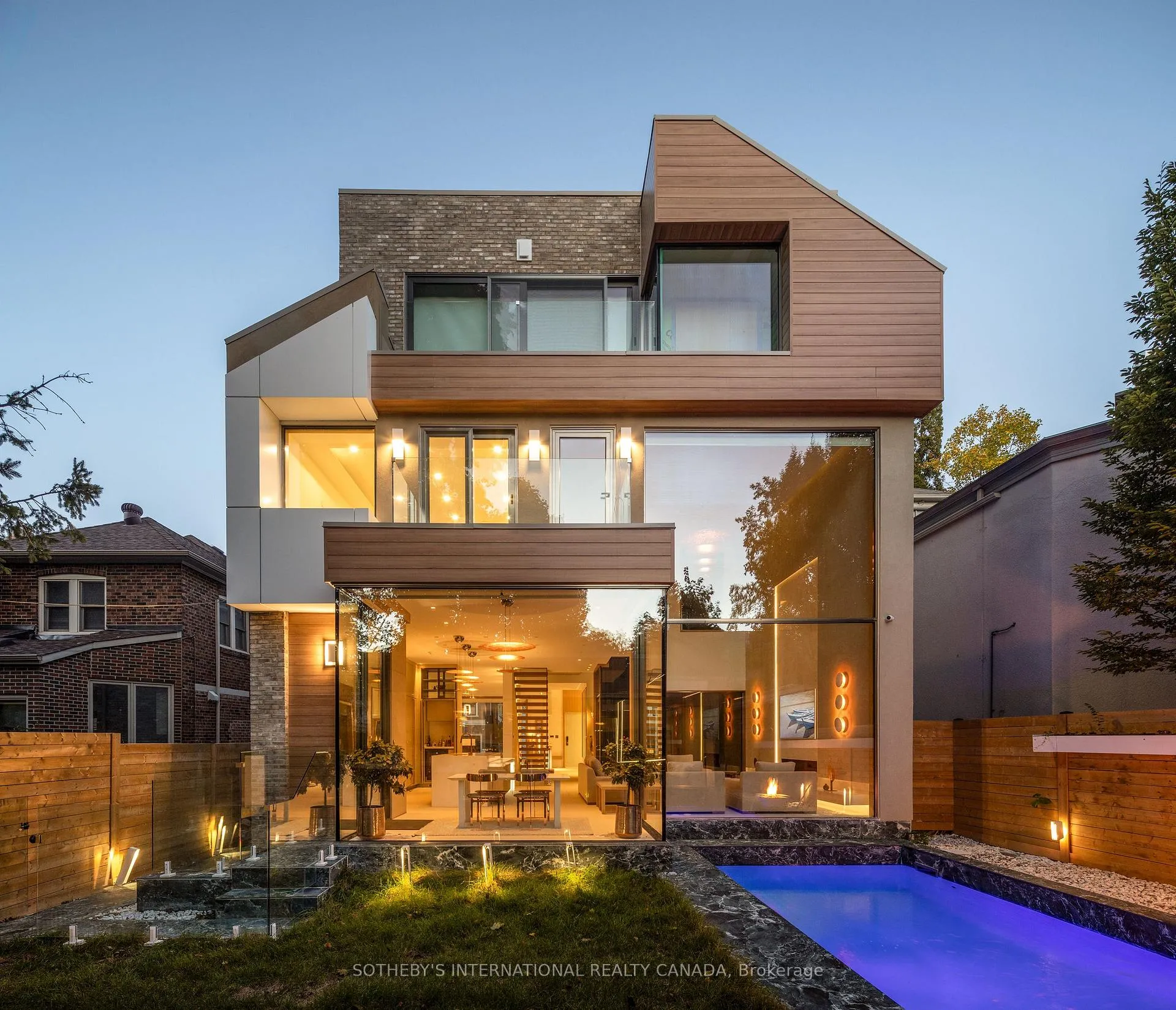 Photo 1 of 210 Glenayr Road, Toronto, Forest Hill South — HOMEH