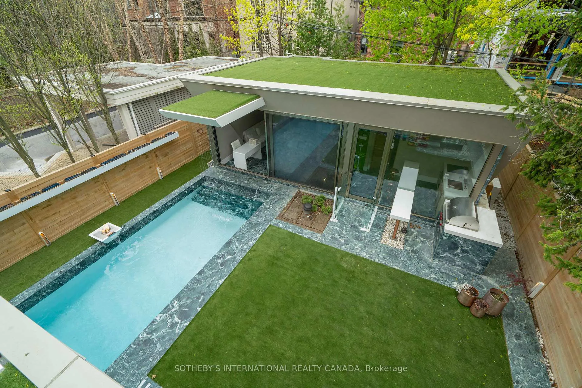 Photo 35 of 210 Glenayr Road, Toronto, Forest Hill South — HOMEH