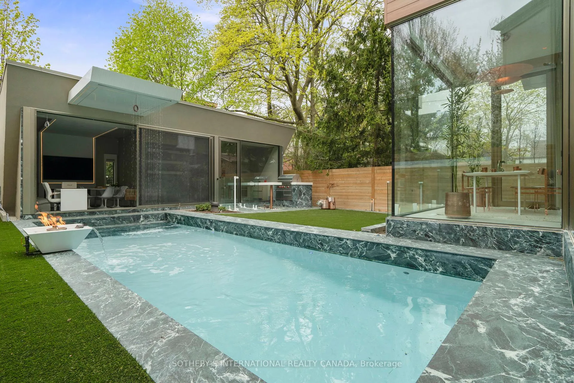 Photo 38 of 210 Glenayr Road, Toronto, Forest Hill South — HOMEH