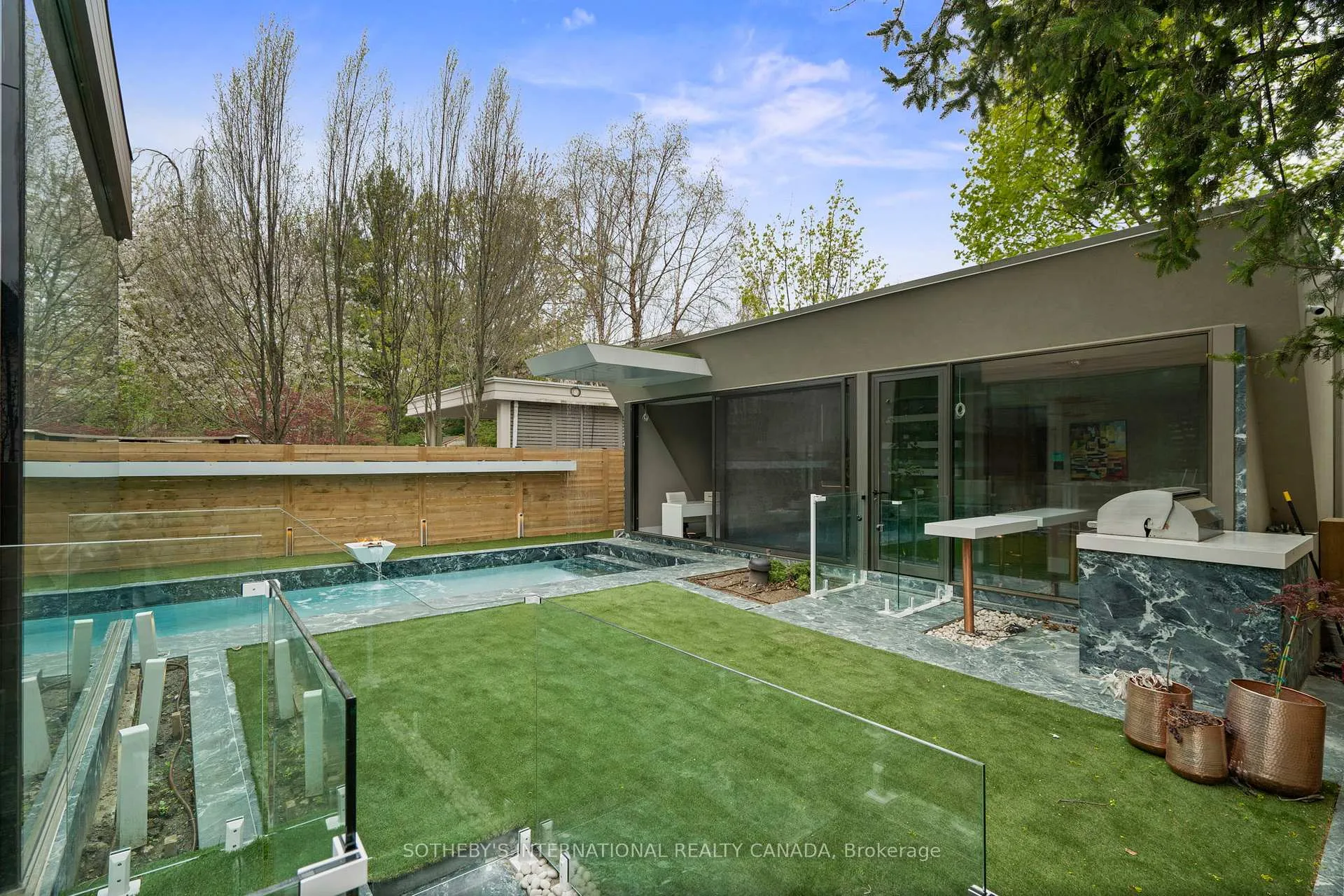 Photo 39 of 210 Glenayr Road, Toronto, Forest Hill South — HOMEH