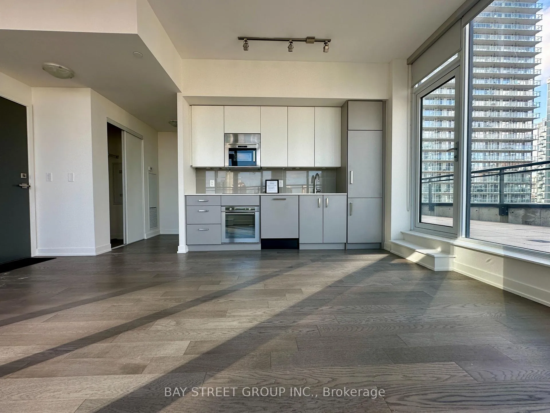 Photo 7 of Unit 1703, 17 Dundonald Street, Toronto, Church-Yonge Corridor — HOMEH