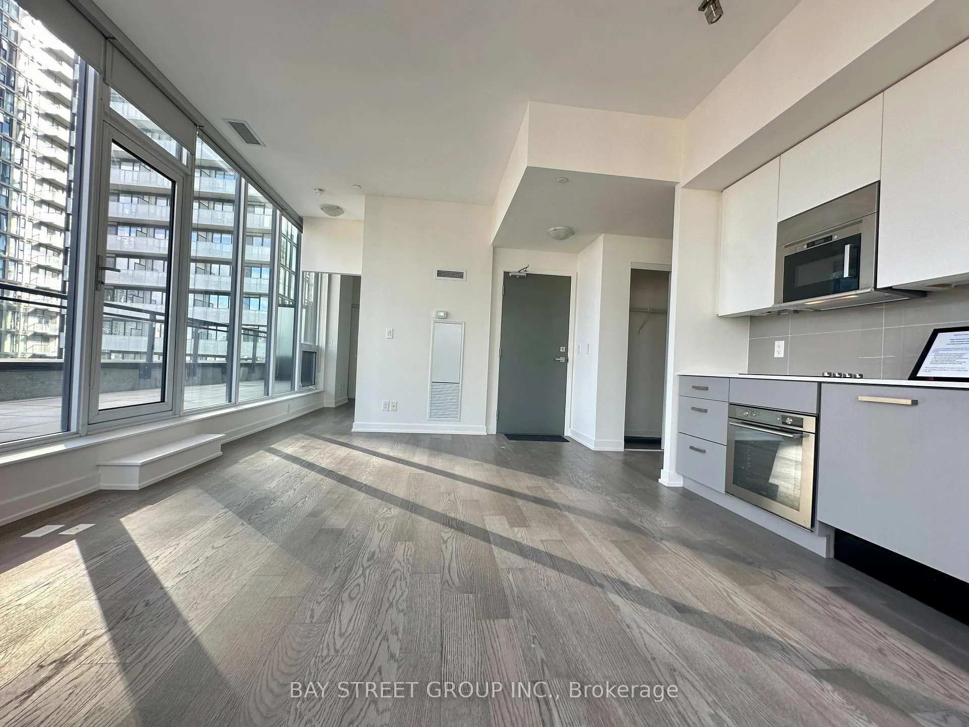 Photo 13 of Unit 1703, 17 Dundonald Street, Toronto, Church-Yonge Corridor — HOMEH