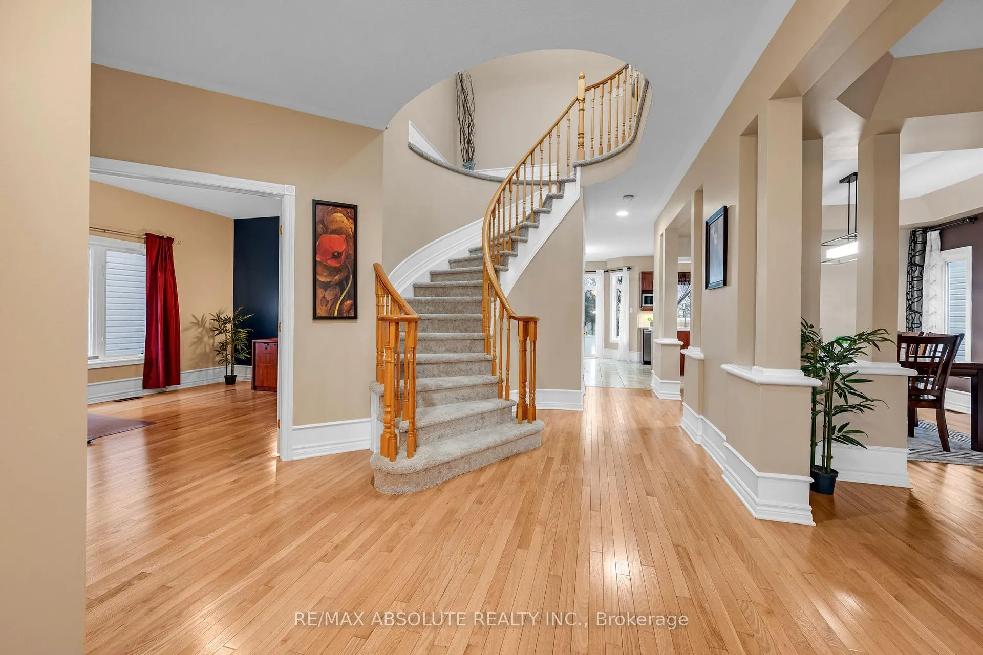 Photo 5 of 70 Cedar Valley Drive, Ottawa, Kanata - Bridlewood — HOMEH