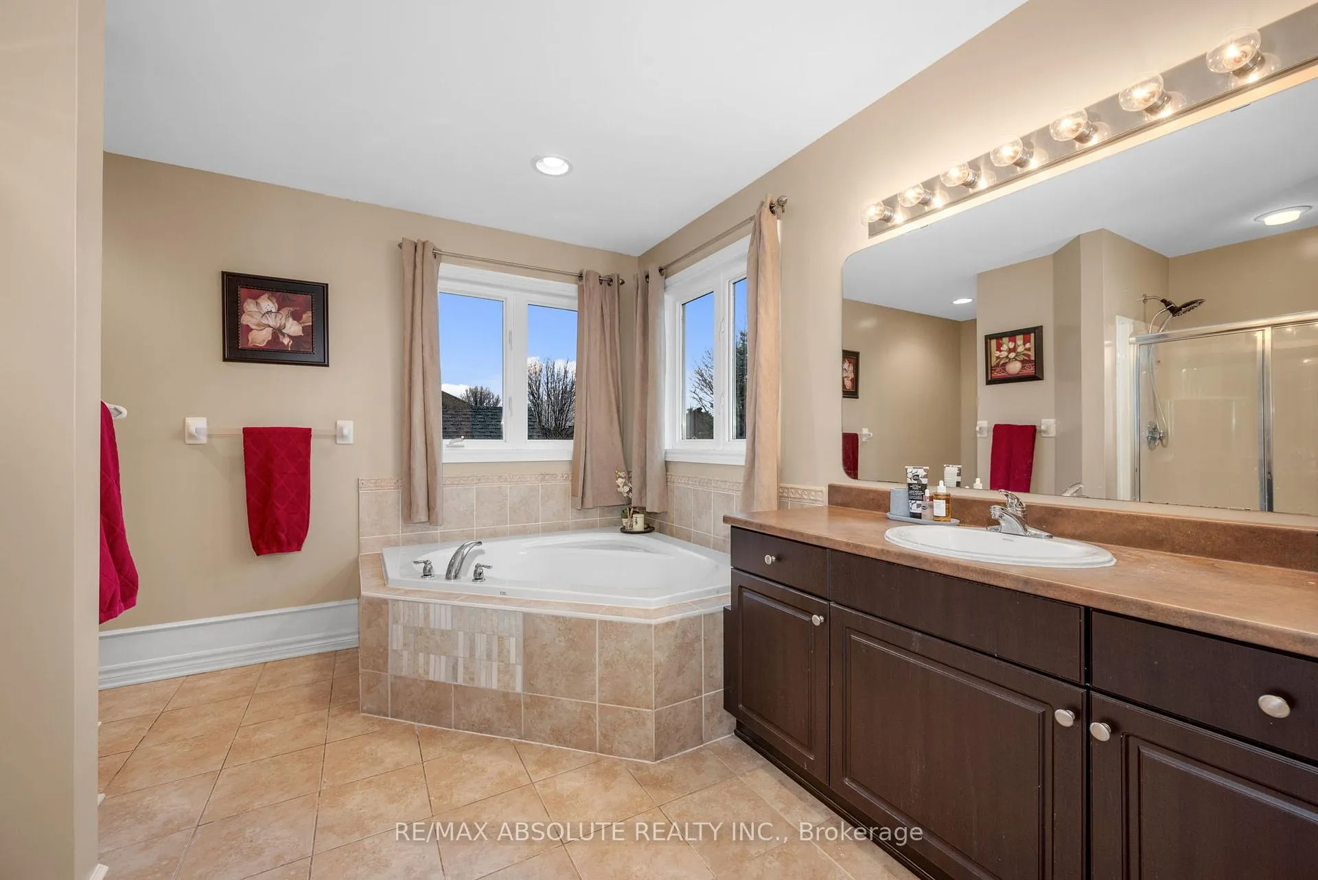 Photo 26 of 70 Cedar Valley Drive, Ottawa, Kanata - Bridlewood — HOMEH