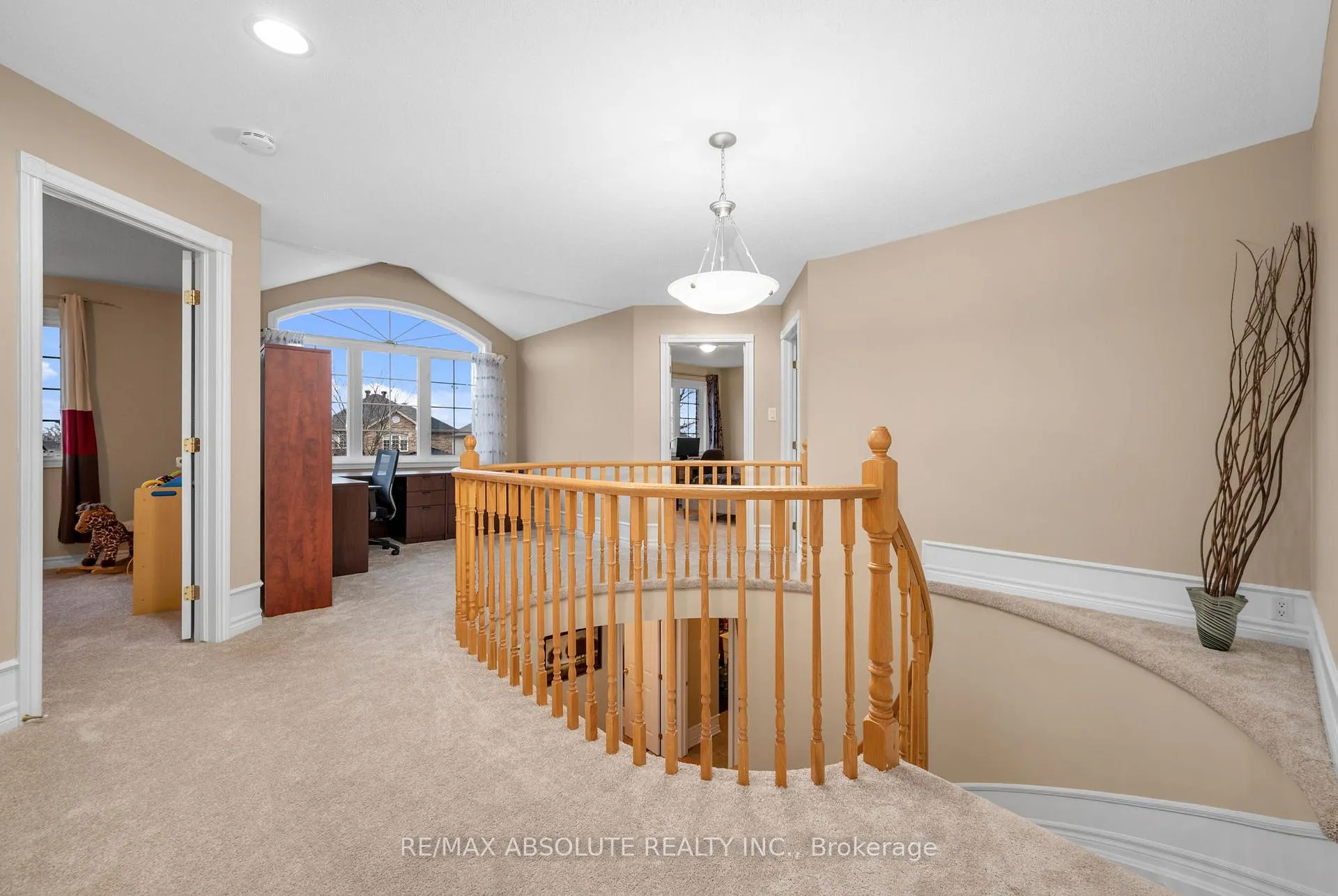 Photo 37 of 70 Cedar Valley Drive, Ottawa, Kanata - Bridlewood — HOMEH