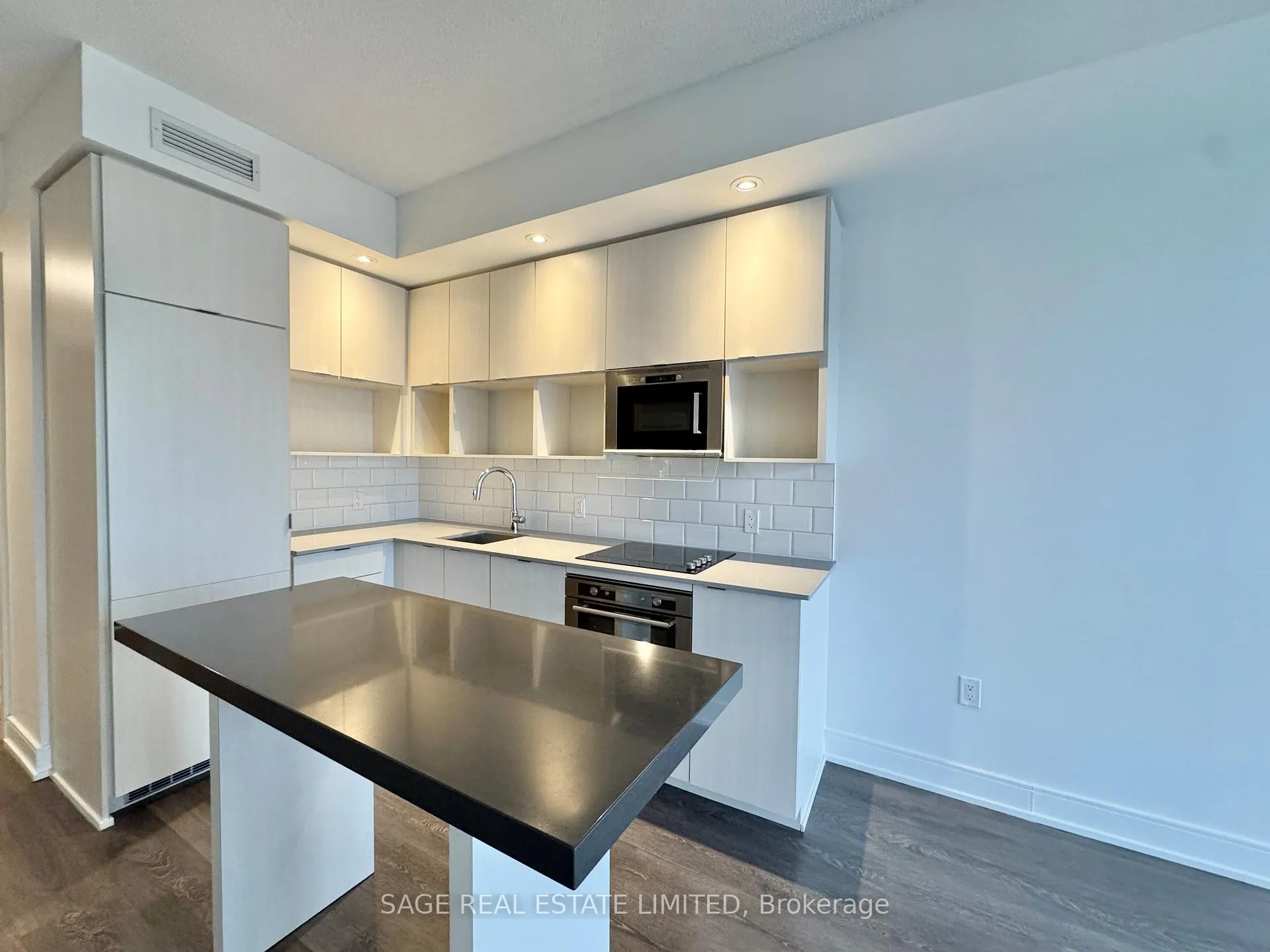 Photo 2 of Unit 2709, 89 McGill Street, Toronto, Church-Yonge Corridor — HOMEH