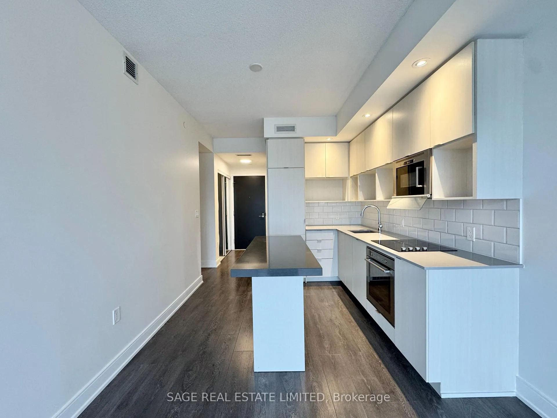Photo 3 of Unit 2709, 89 McGill Street, Toronto, Church-Yonge Corridor — HOMEH