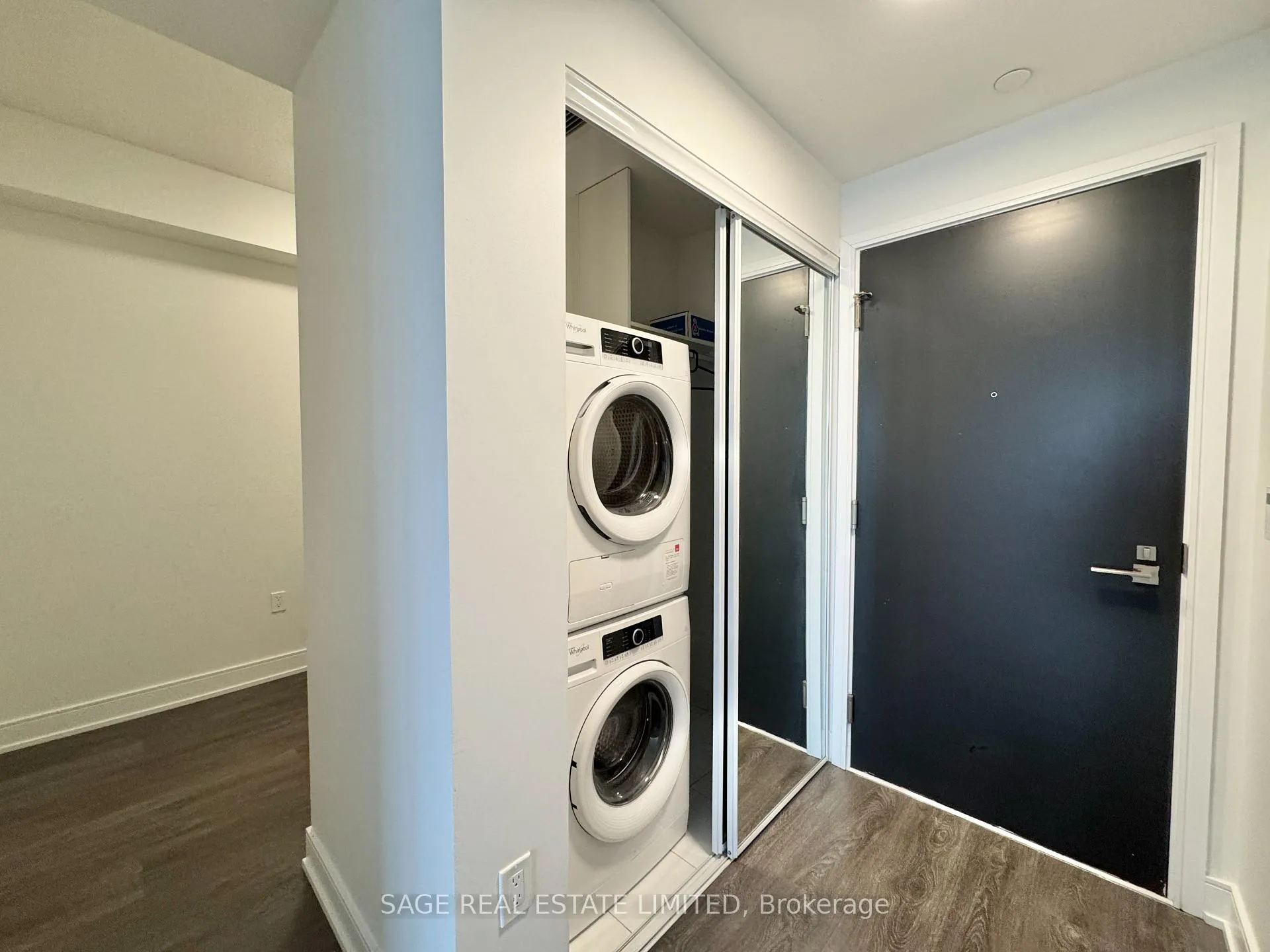 Photo 17 of Unit 2709, 89 McGill Street, Toronto, Church-Yonge Corridor — HOMEH