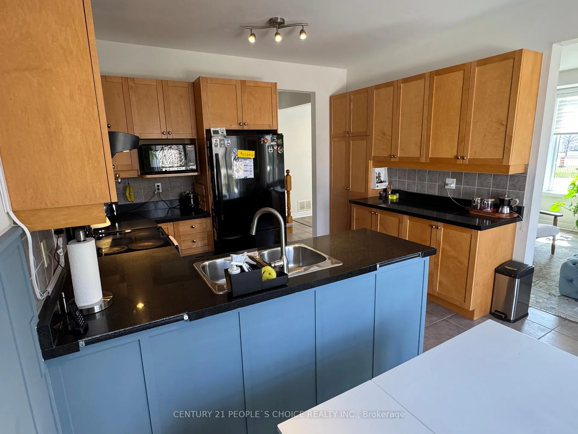 Photo 6 of Unit 4, 5151 Upper Middle Road, Burlington, Orchard — HOMEH