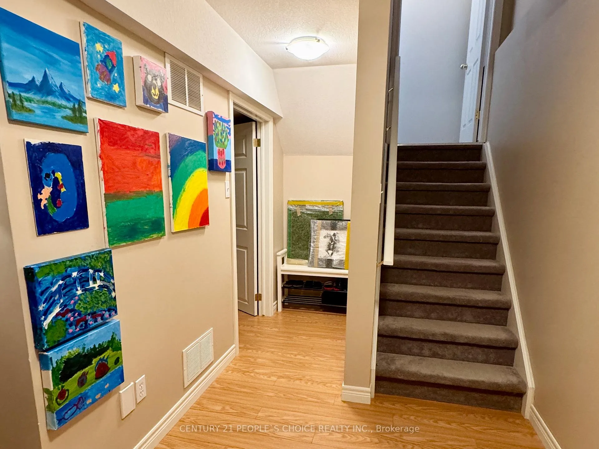 Photo 14 of Unit 4, 5151 Upper Middle Road, Burlington, Orchard — HOMEH