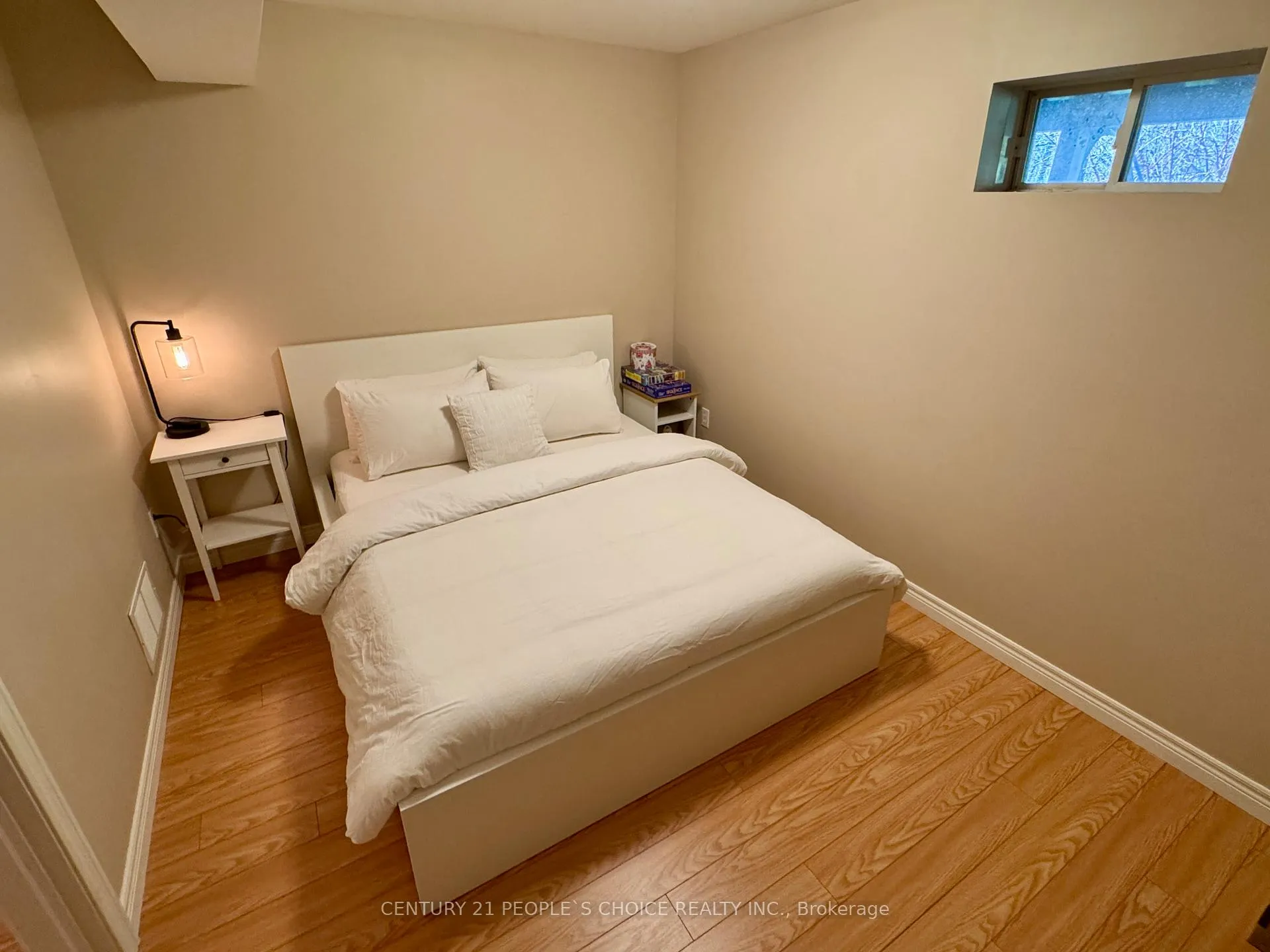 Photo 16 of Unit 4, 5151 Upper Middle Road, Burlington, Orchard — HOMEH