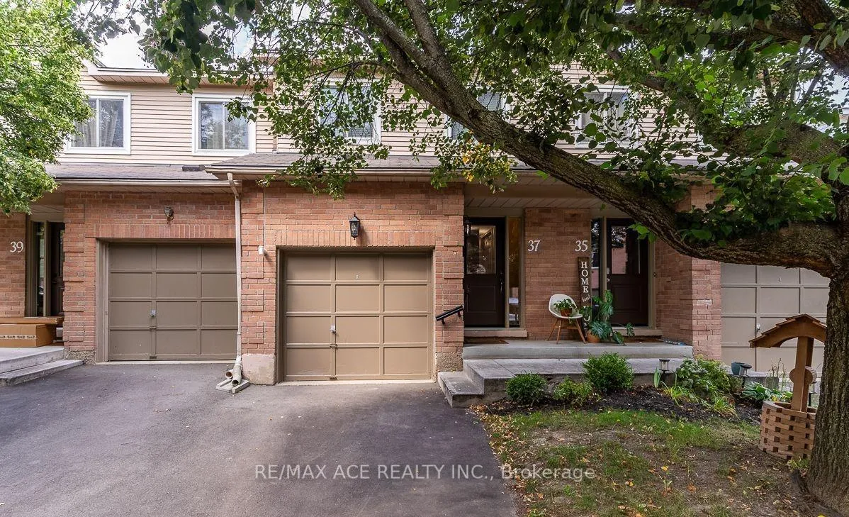 Photo 1 of Unit 37, 26 Moss Boulevard, Hamilton, Dundas — HOMEH