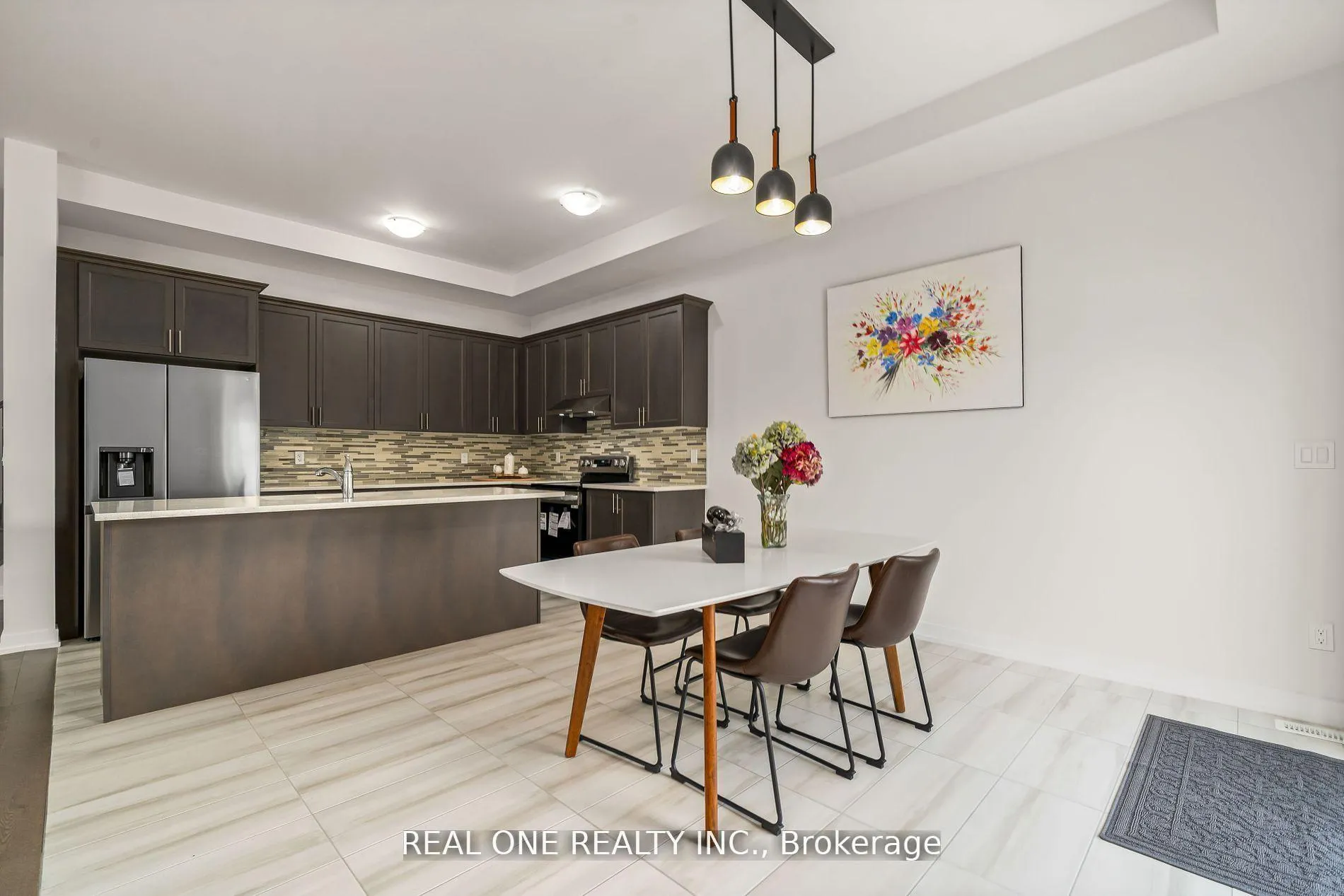 Photo 16 of 14 Twelve Trees Court, Prince Edward County, Wellington Ward — HOMEH