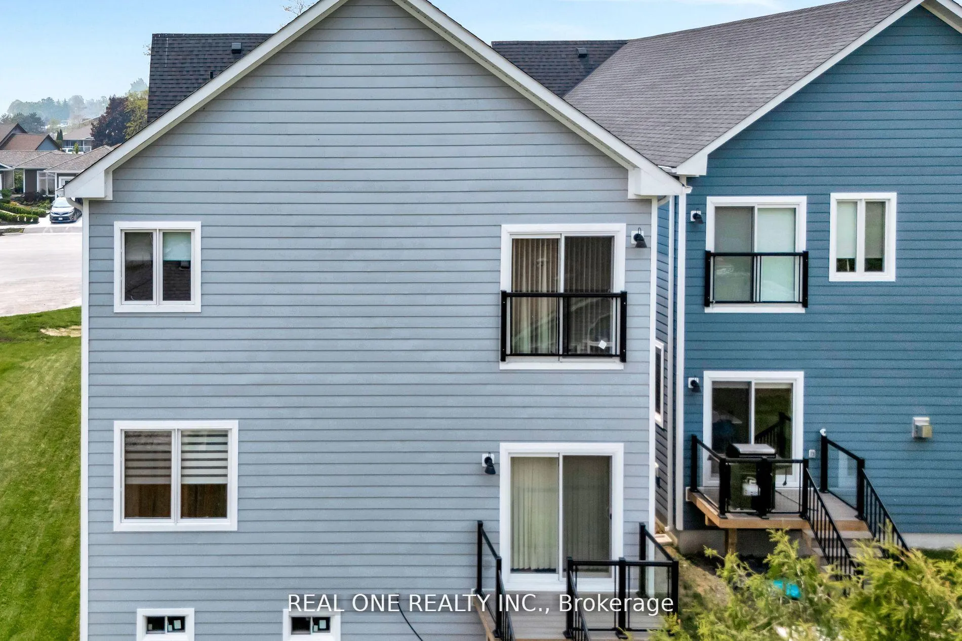 Photo 35 of 14 Twelve Trees Court, Prince Edward County, Wellington Ward — HOMEH