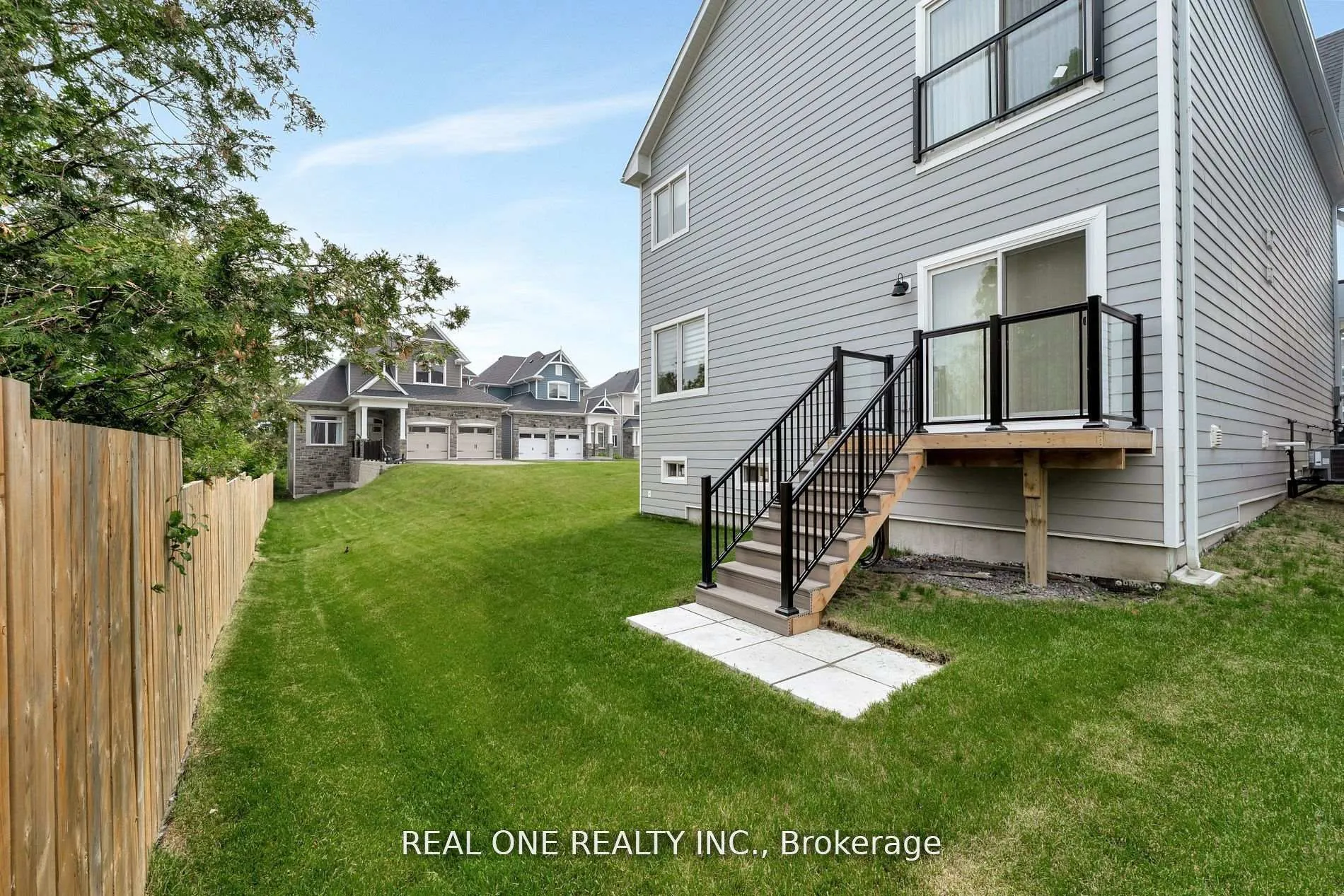 Photo 36 of 14 Twelve Trees Court, Prince Edward County, Wellington Ward — HOMEH