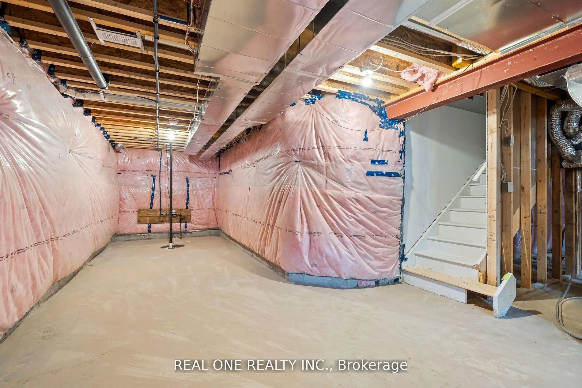 Photo 37 of 14 Twelve Trees Court, Prince Edward County, Wellington Ward — HOMEH